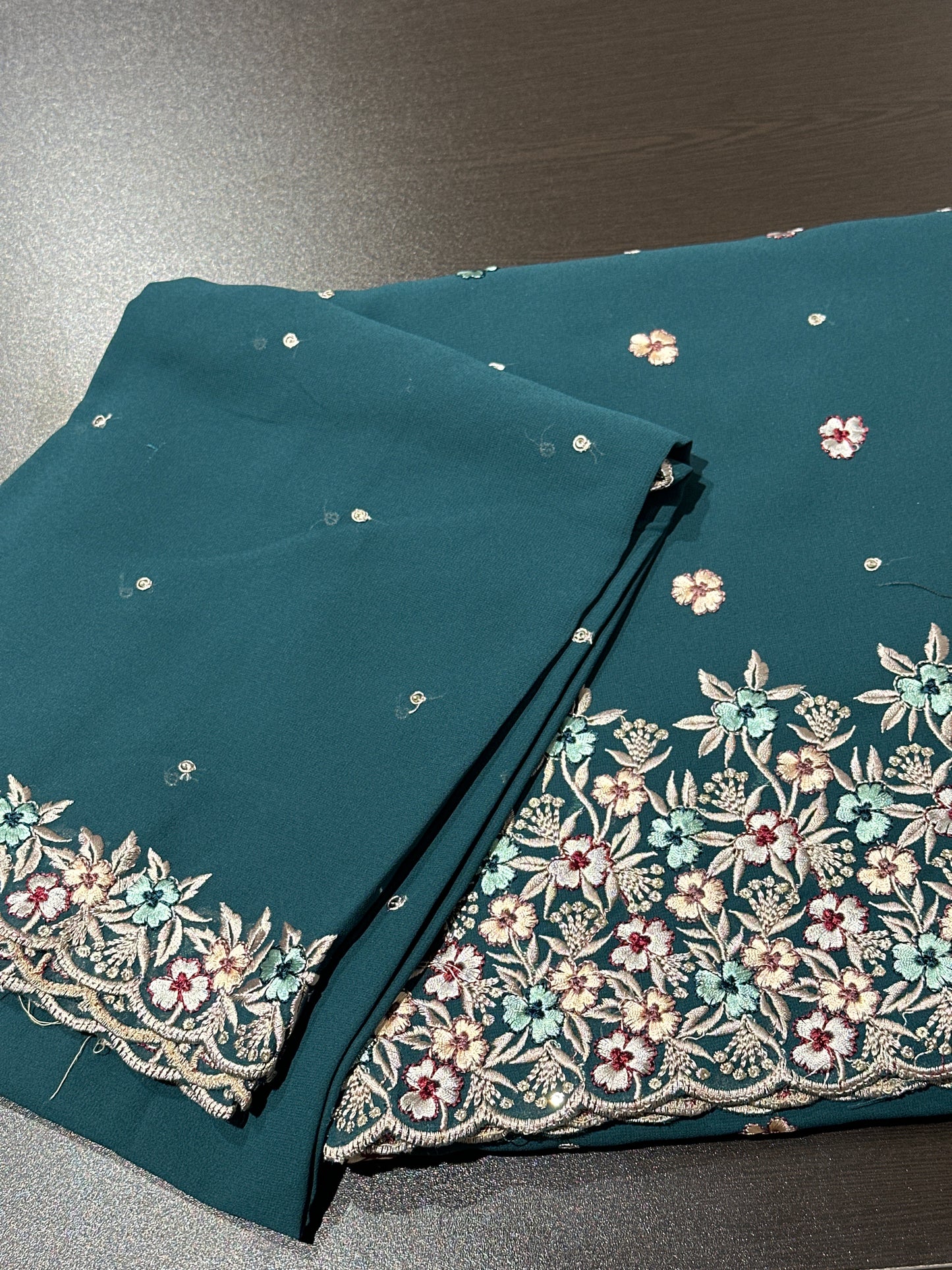 OFFER SALES UNSTITCHED SALWAR SUITS -  IHA 34223