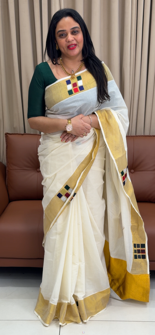 FORWARD ONAM  SAREES - IHA 33813