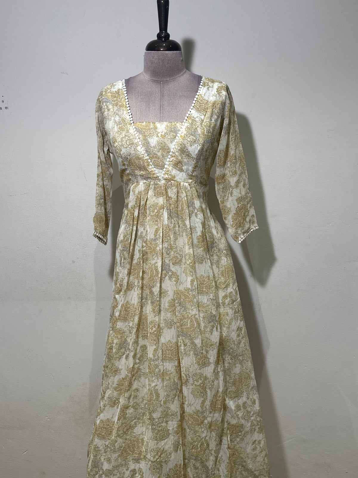 OFFER SALES TOP'S -  IHA 35972