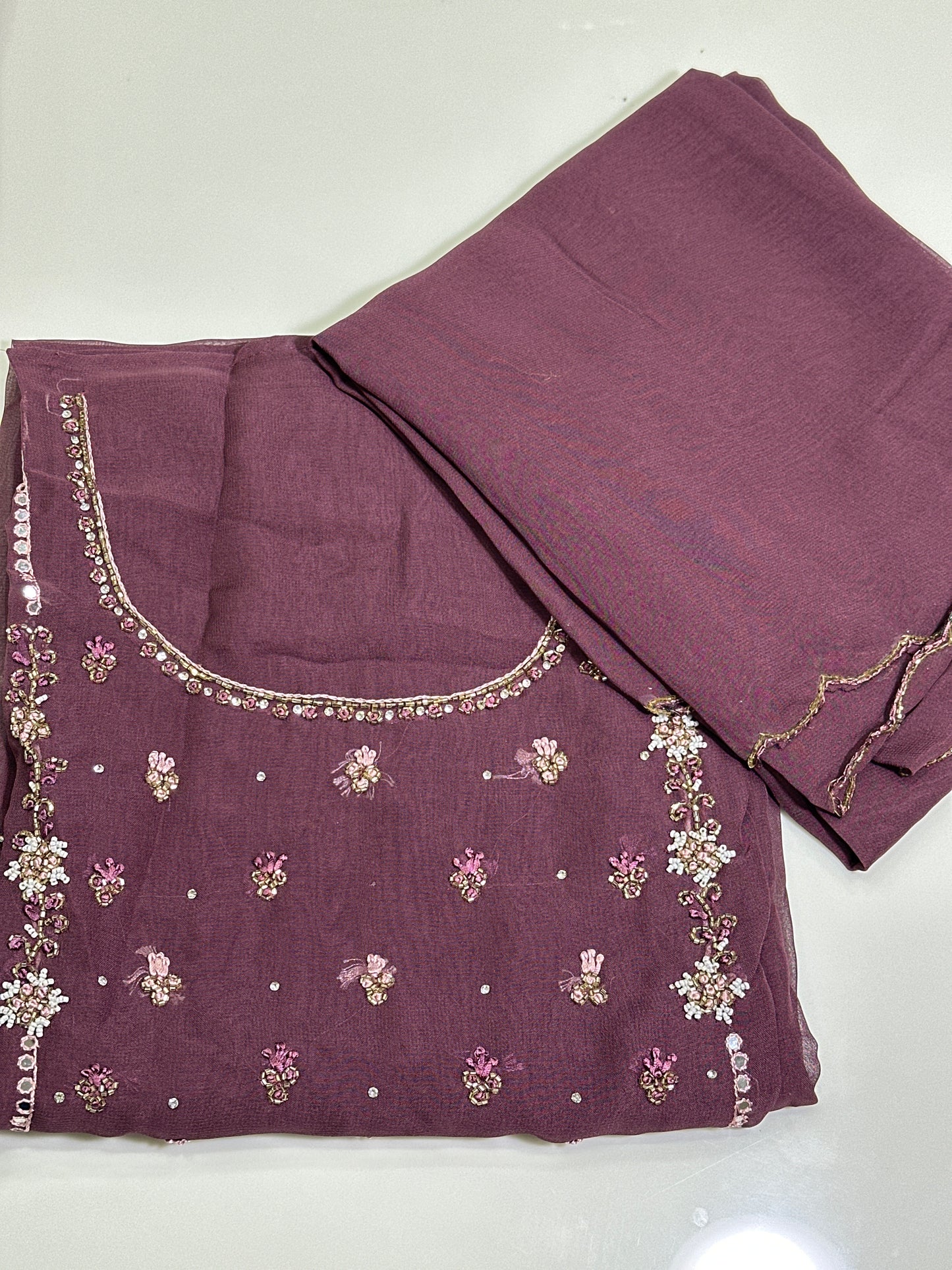 OFFER SALES UNSTITCHED SALWAR SUITS -  IHA 33695