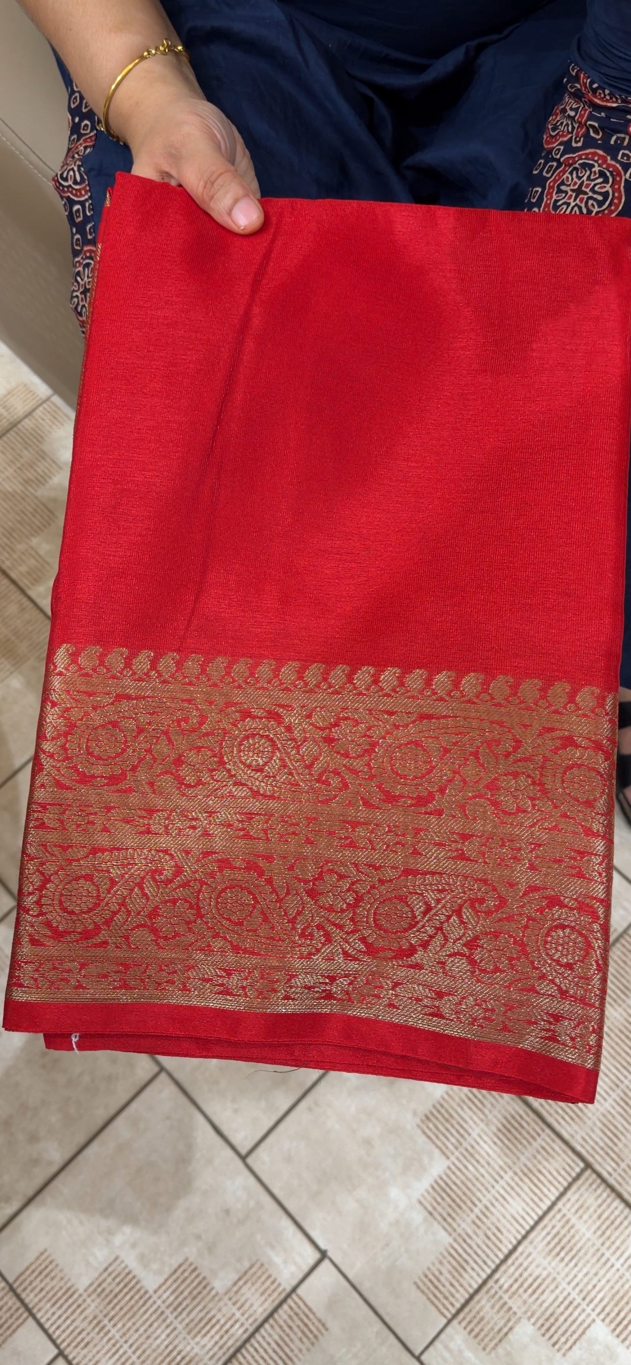 SEMI BANARASI SAREES - IHA 34421