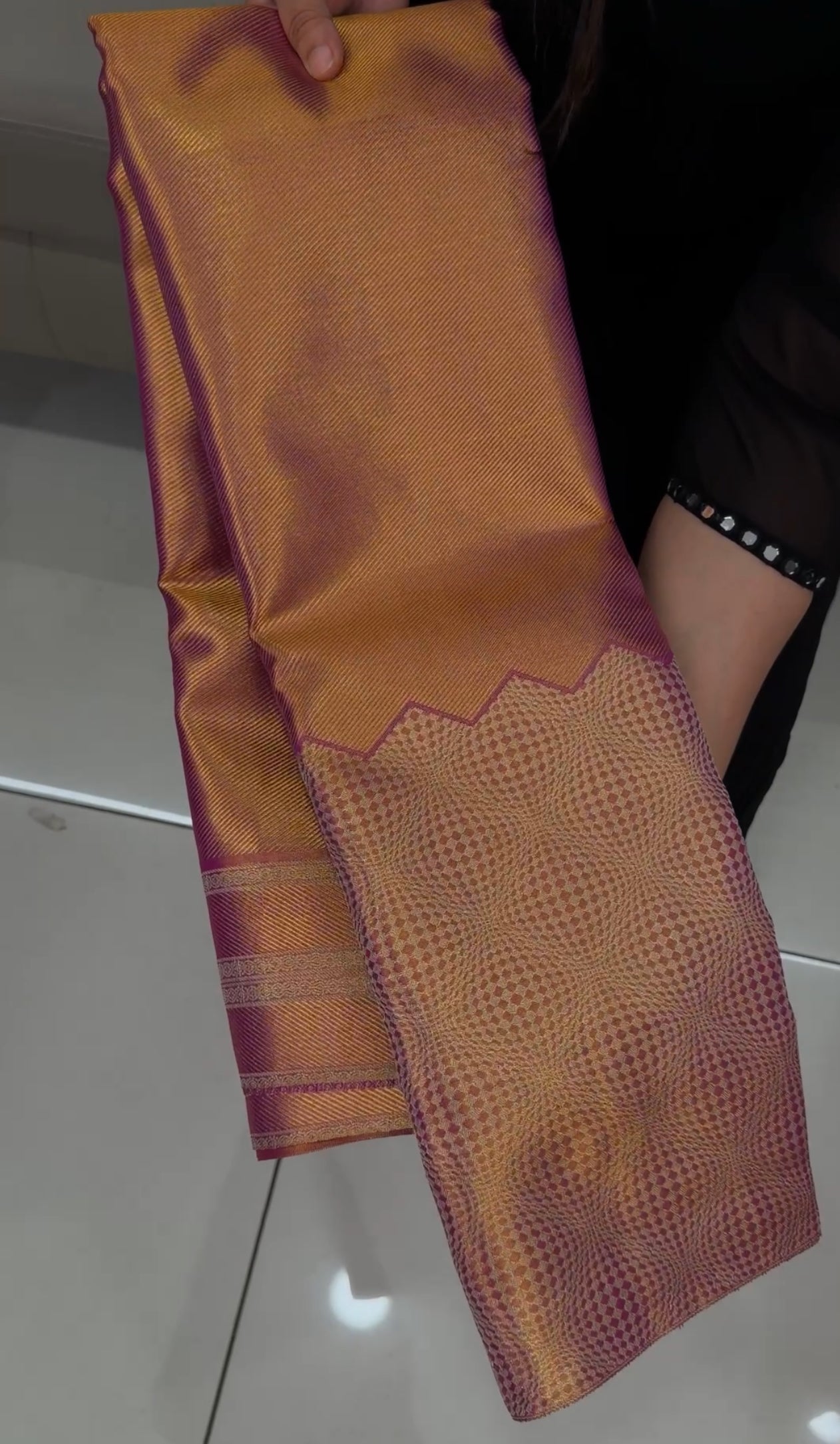 TISSUE KANCHIPURAM SILK SAREES - IHA 29253
