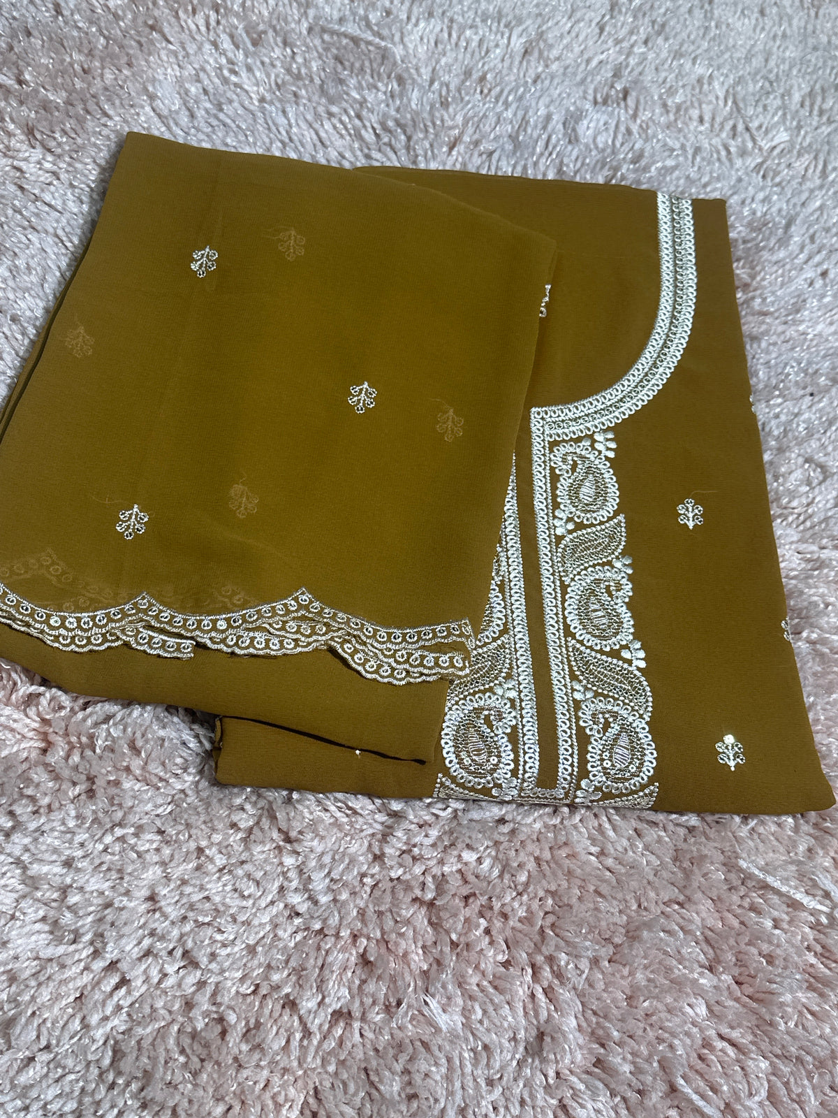 OFFER SALES UNSTITCHED SALWAR SUITS -  IHA 35978