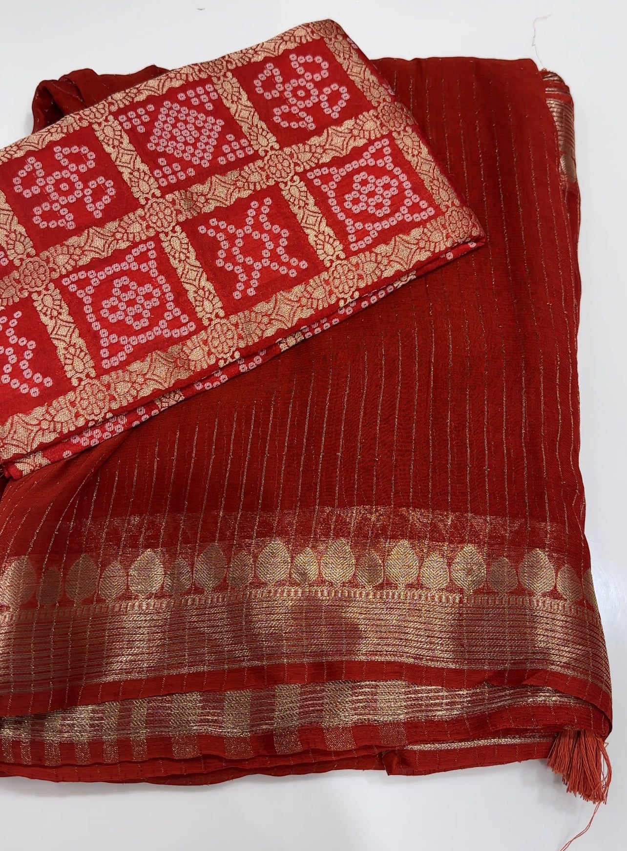 CRAPE GEORGETTE SAREES - IHA 25497