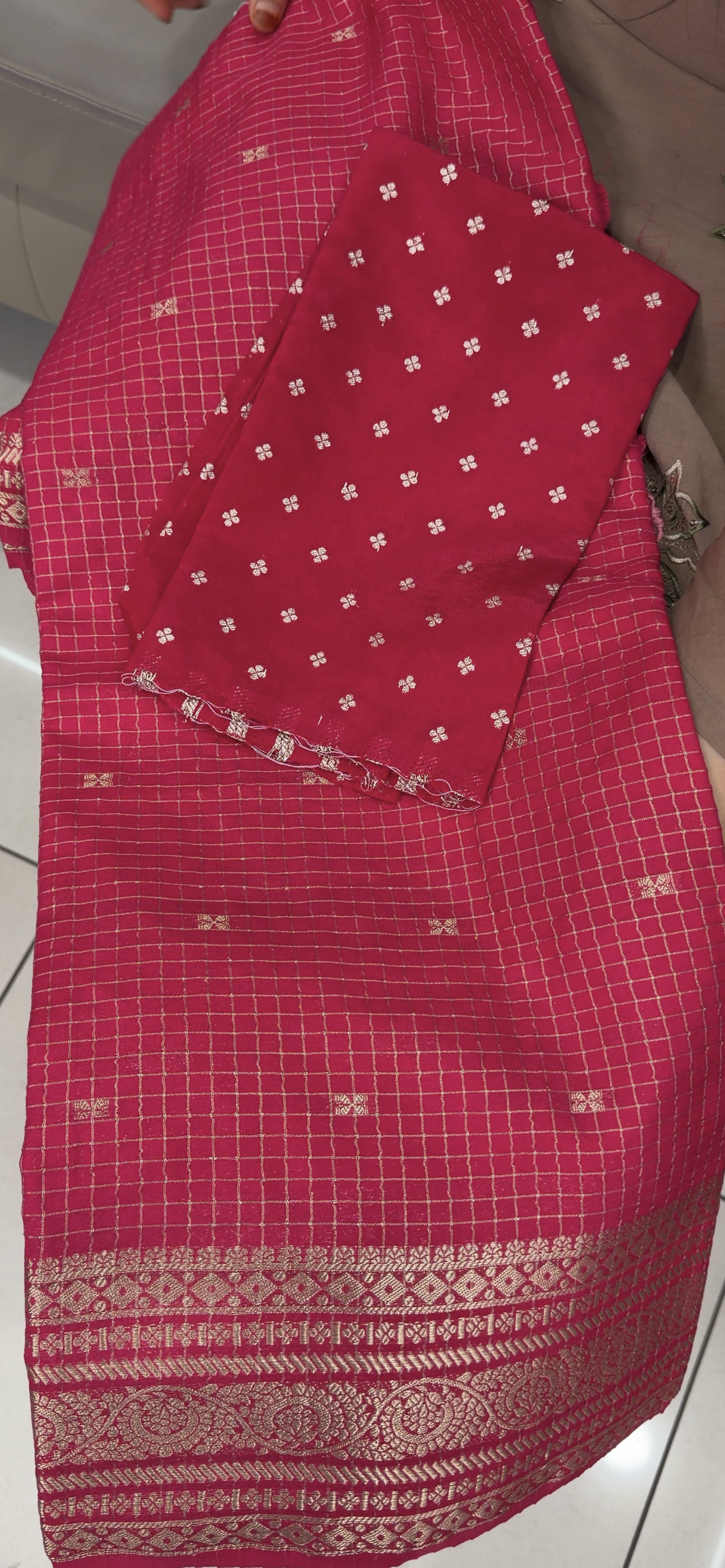 SEMI BANARSI  SAREES - IHA 32090