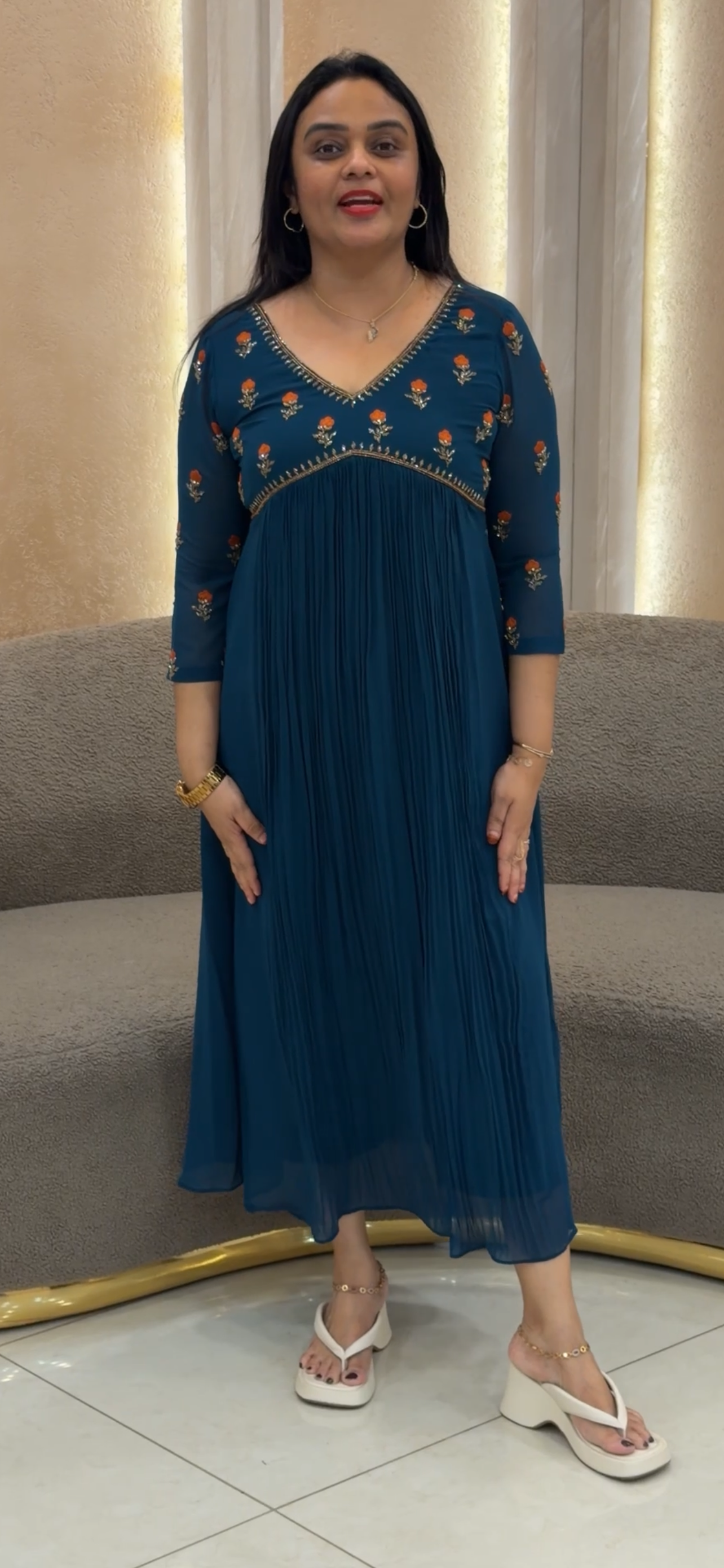 IHA'S IN-HOUSE ALINE TOPS - IHA 32855