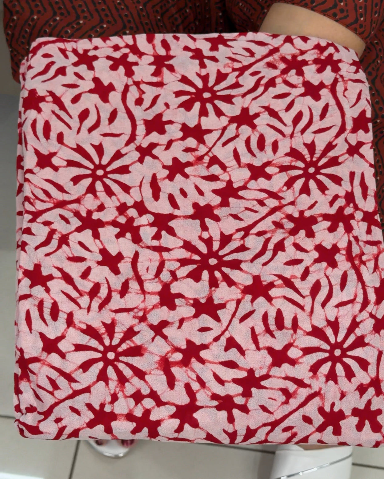 BATIK PRINTED UNSTITCHED SALWAR SUITS - IHA 29079