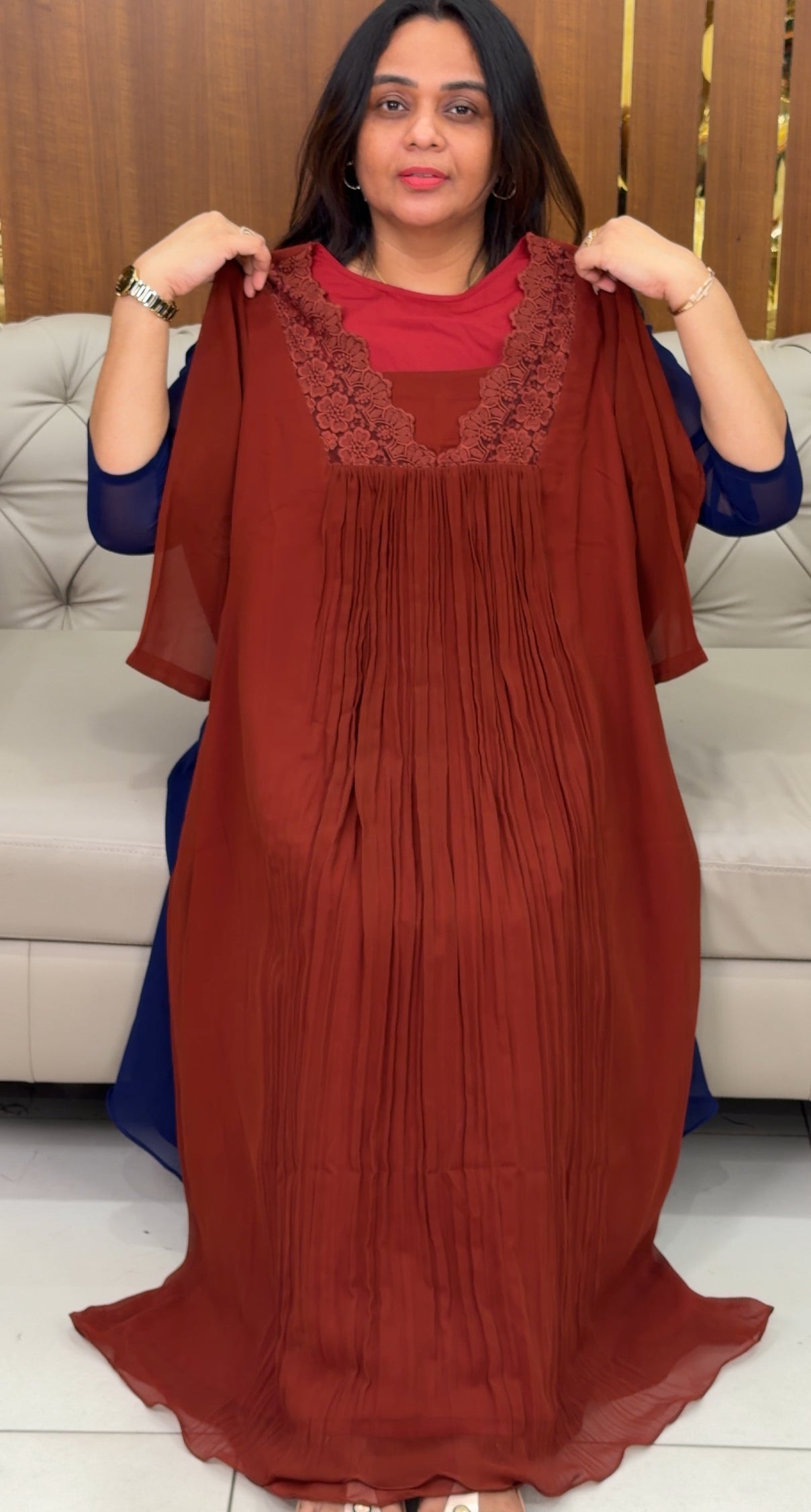 IHA'S IN-HOUSE DESIGNER ALINE TOPS - IHA 29024