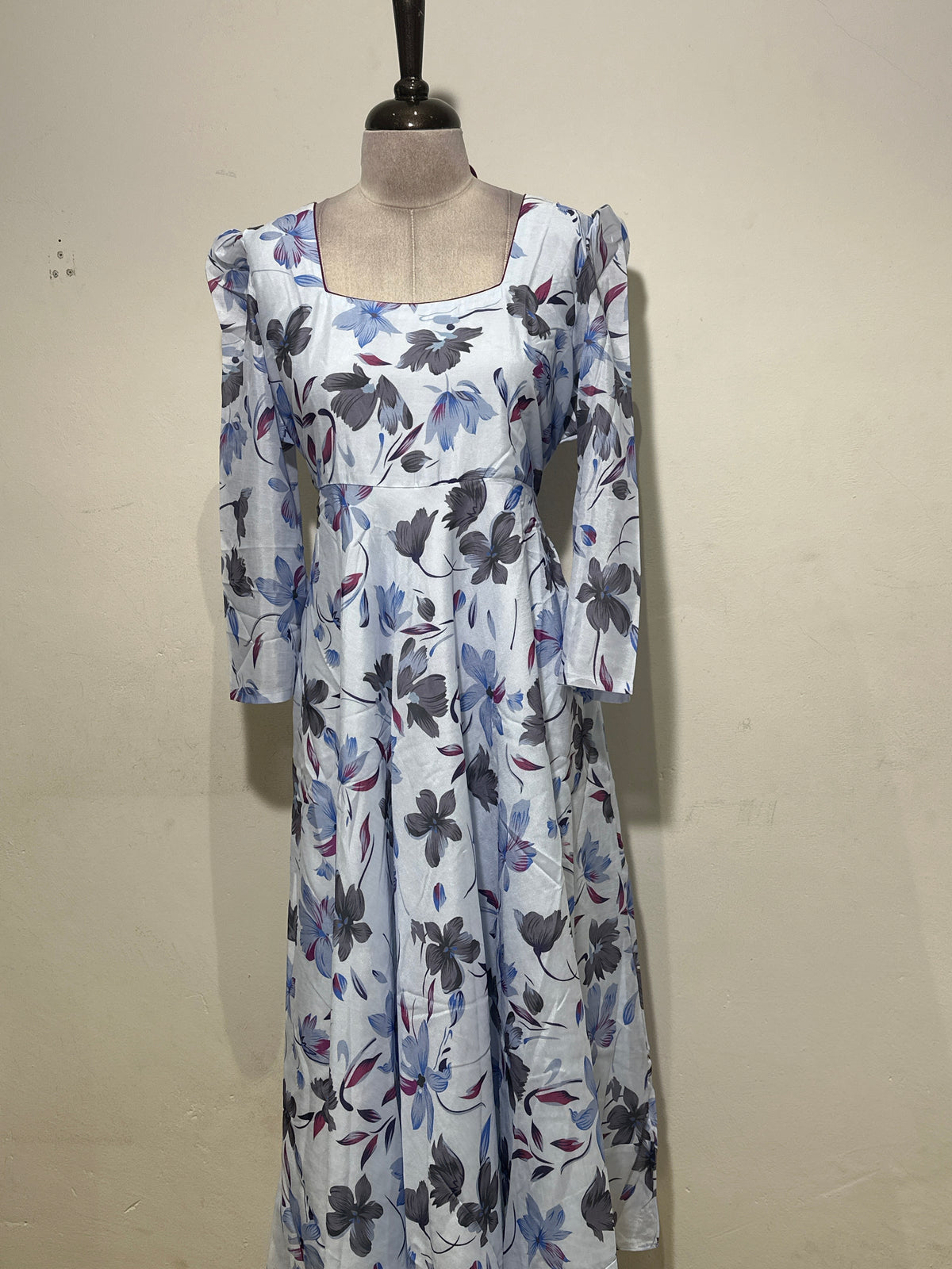 OFFER SALES TOP'S -  IHA 35675