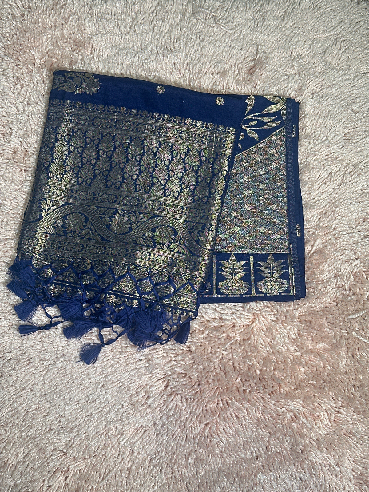 OFFER SALES UNSTITCHED SALWAR SUITS -  IHA 35121