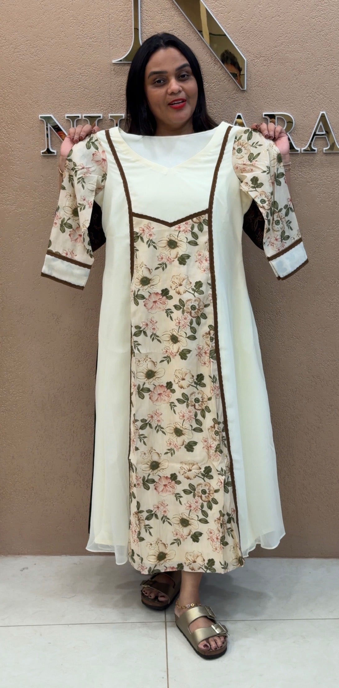 IHA'S IN-HOUSE GEORGETTE ALINE TOPS - IHA 33169