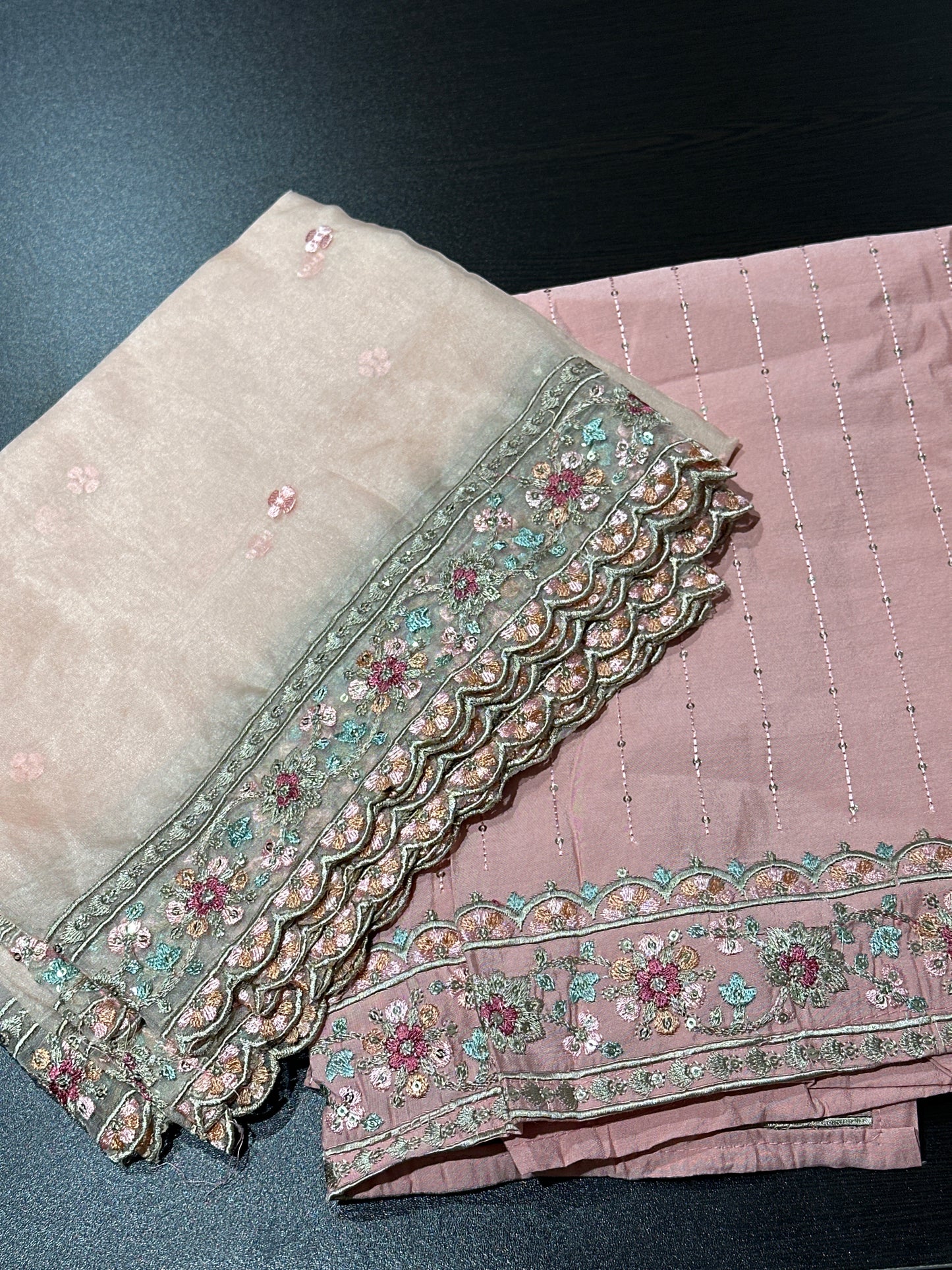 OFFER SALES UNSTITCHED SALWAR SUITS -  IHA 34223