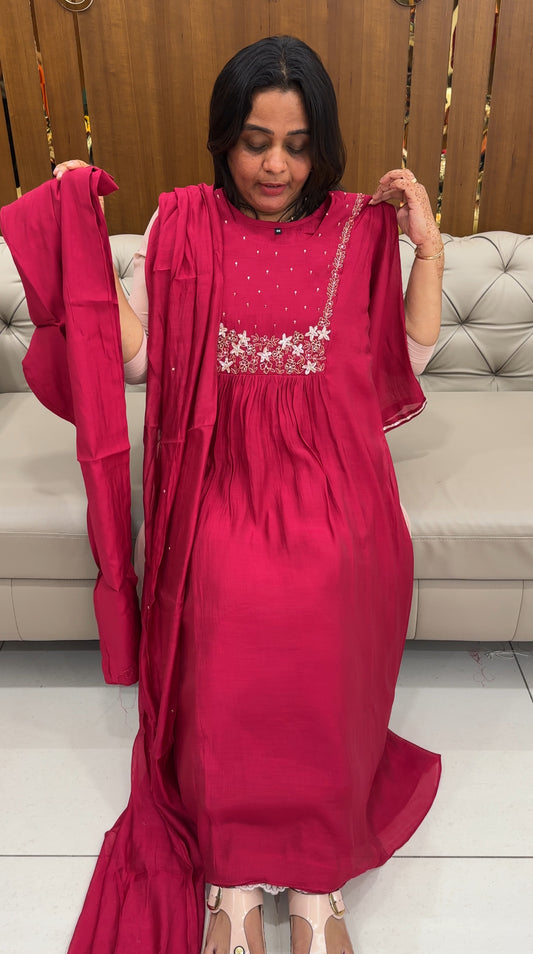 MUL CHANDERI TOP, BOTTOM AND DUPATTA - IHA 27584