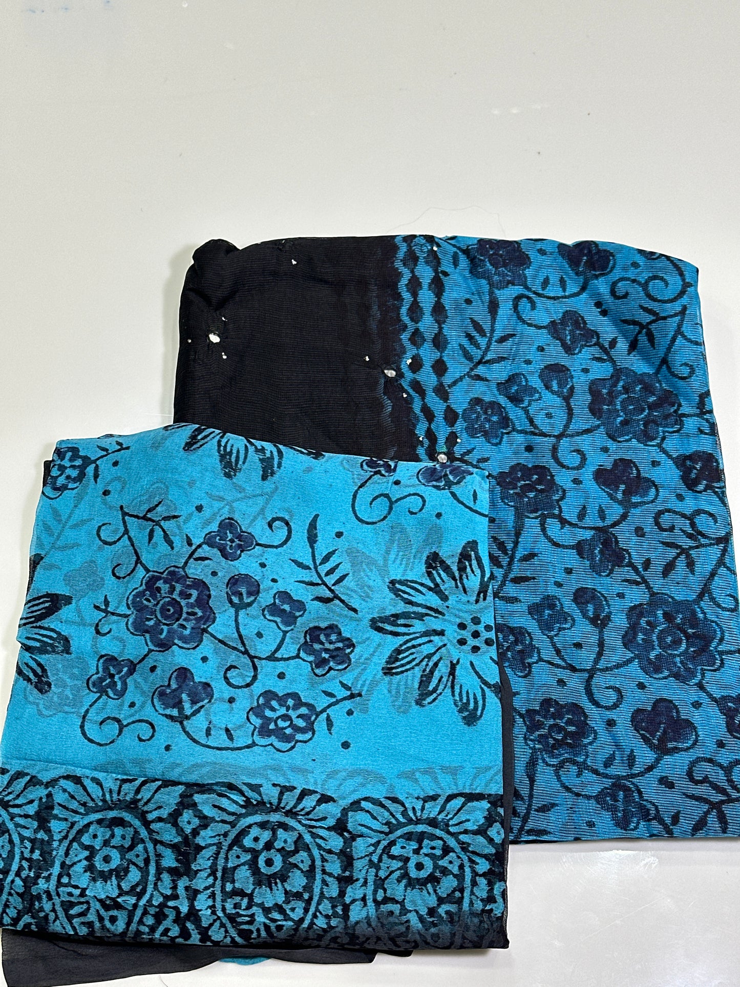 OFFER SALES UNSTITCHED SALWAR SUITS -  IHA 33695
