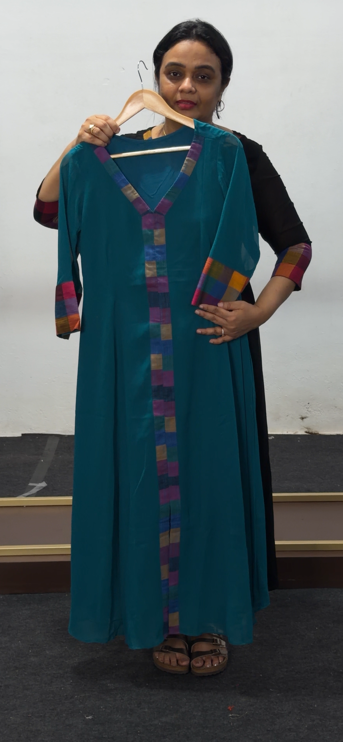 IHA'S IN-HOUSE GEORGETTE ALINE TOPS - IHA 36066