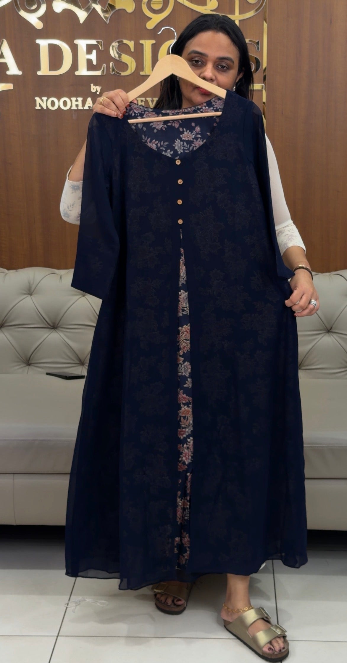 IHA'S IN-HOUSE ALINE TOPS - IHA 33282