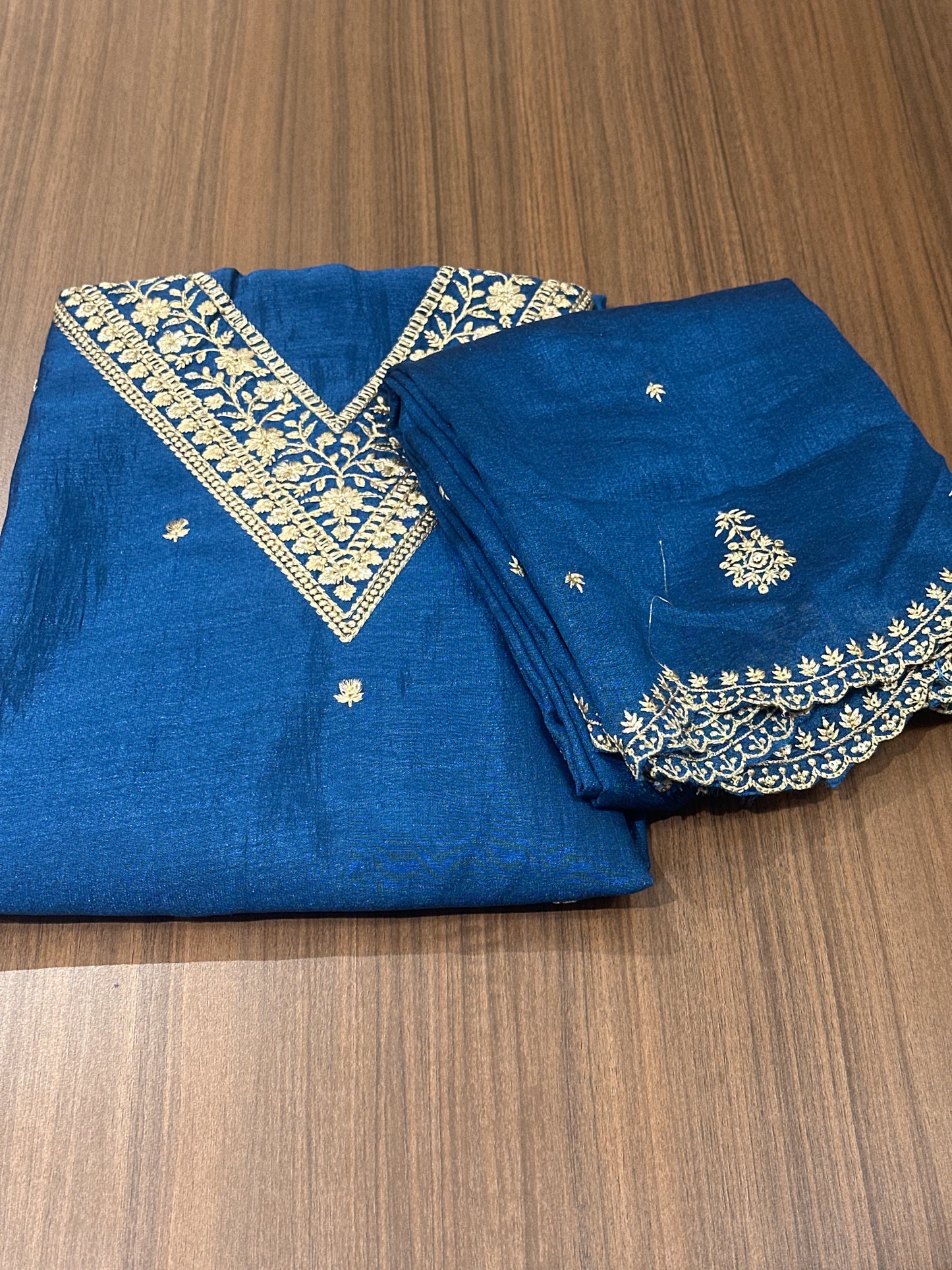 OFFER SALES UNSTITCHED SALWAR SUITS -  IHA 33809