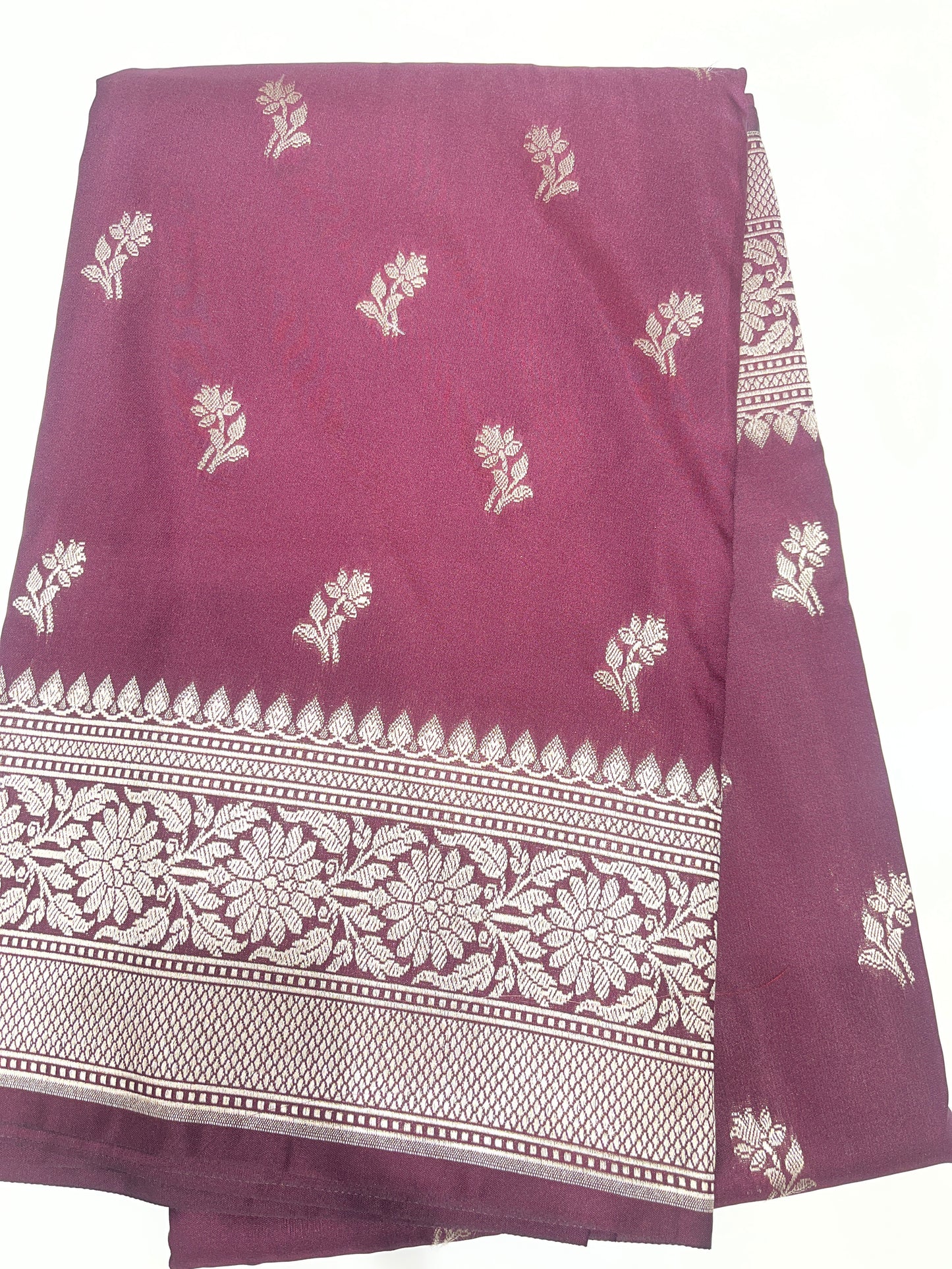 OFFER SALES SAREES -  IHA 34228