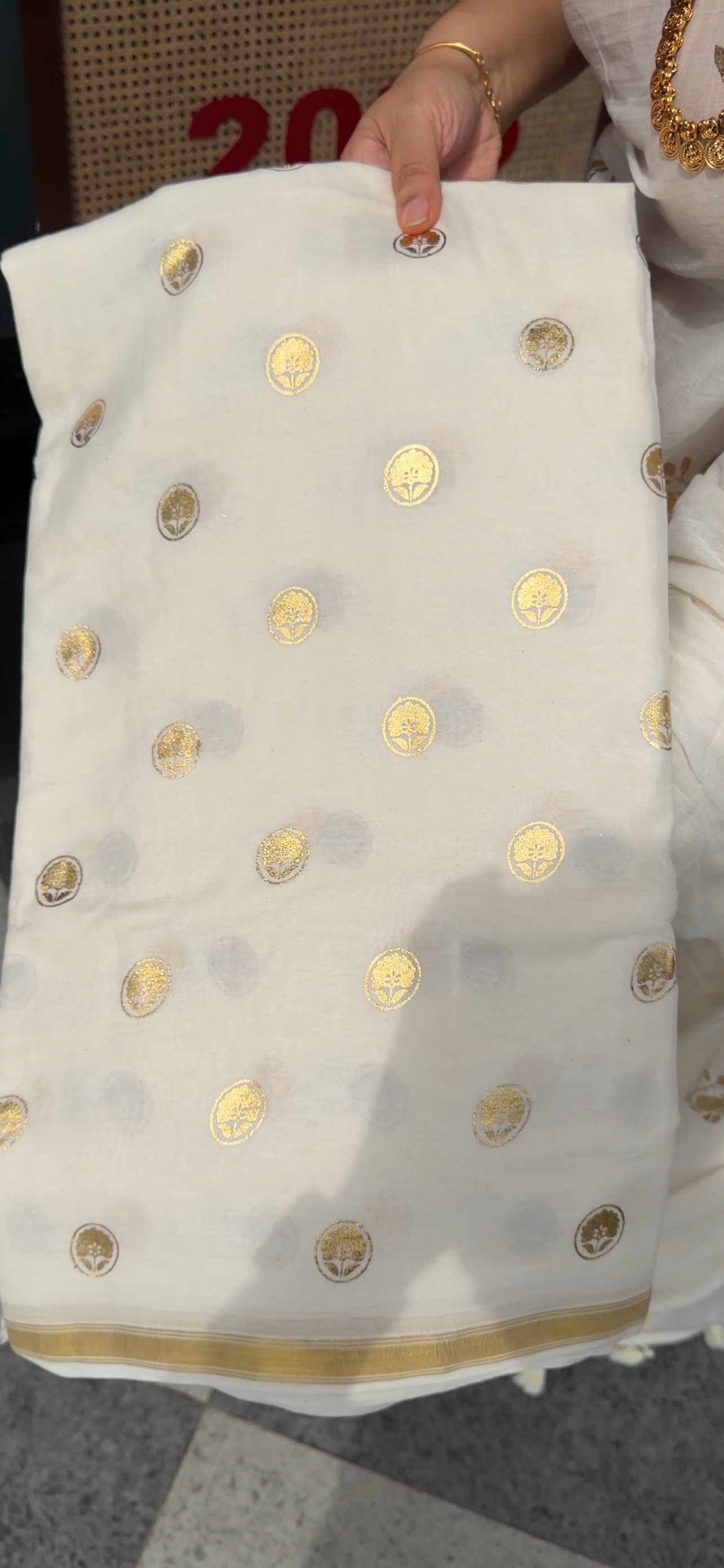 IHA'S IN-HOUSE MUL COTTON SAREES - IHA 34091