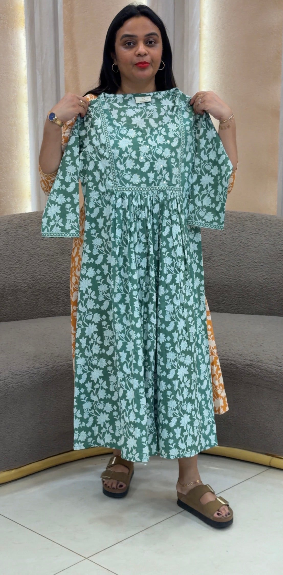 PRINTED ALINE TOPS - IHA 33043