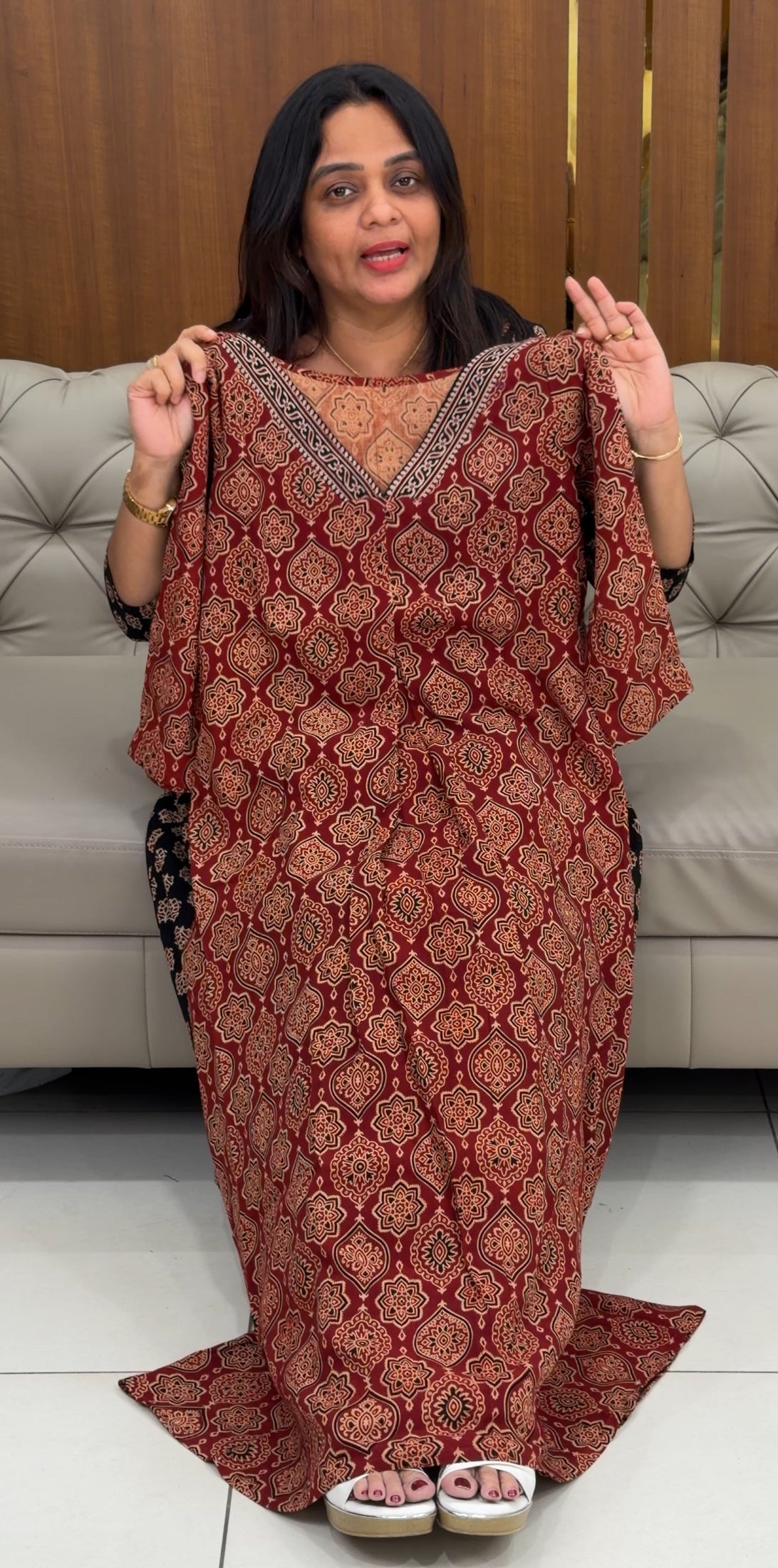 IHA'S IN-HOUSE COTTON PRINTED TOPS  - IHA 29331