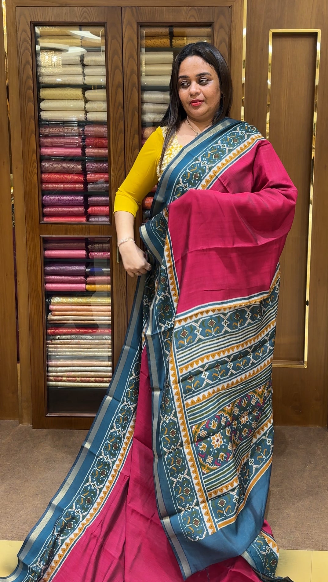 MAHESWARI SILK SAREES - IHA 23483