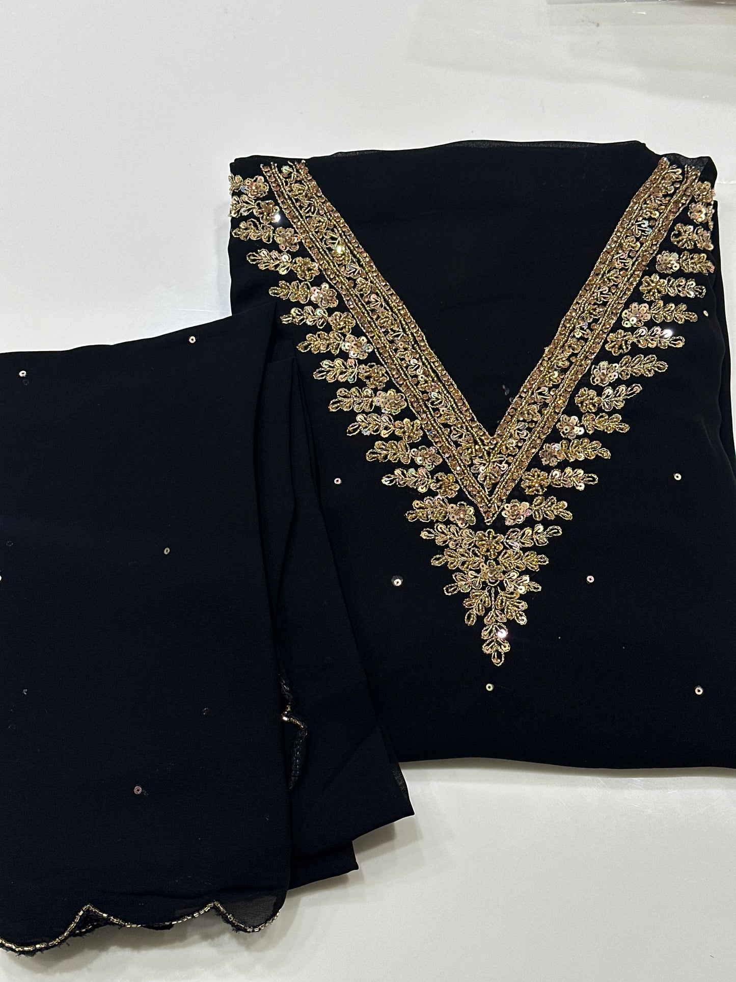 OFFER SALES UNSTITCHED SALWAR SUITS -  IHA 33704