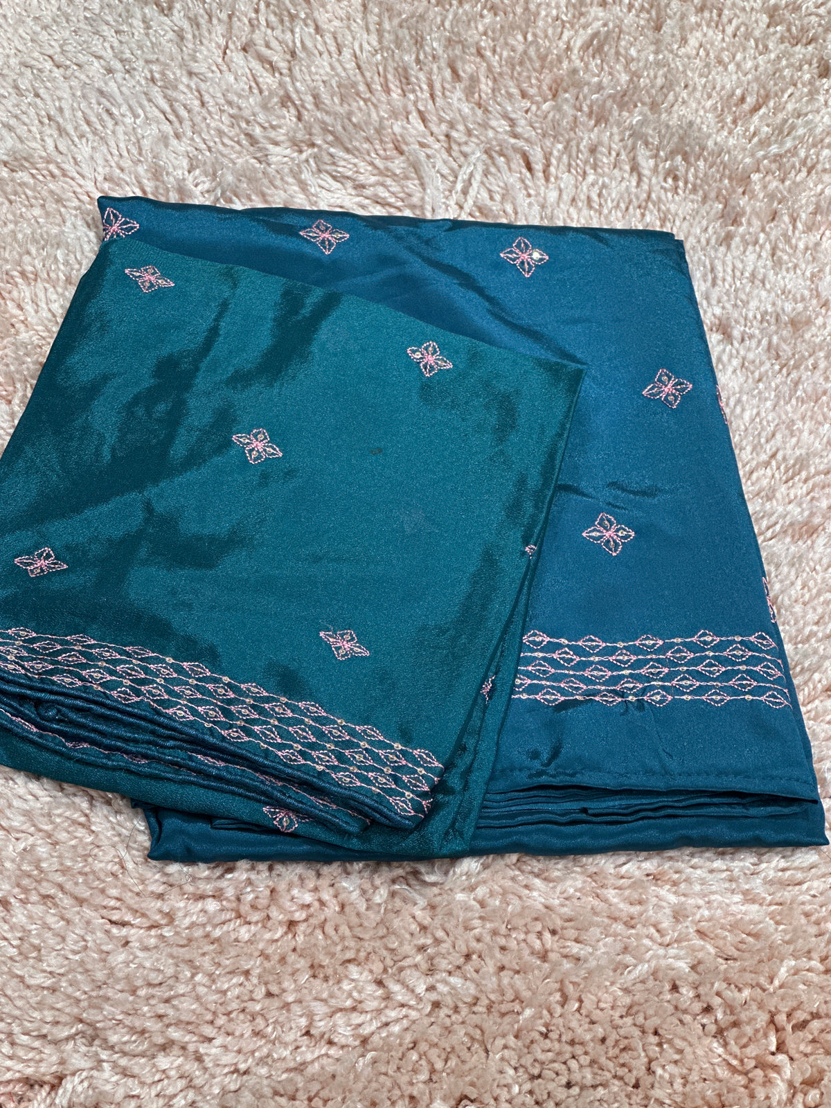OFFER SALES UNSTITCHED SALWAR SUITS -  IHA 35319