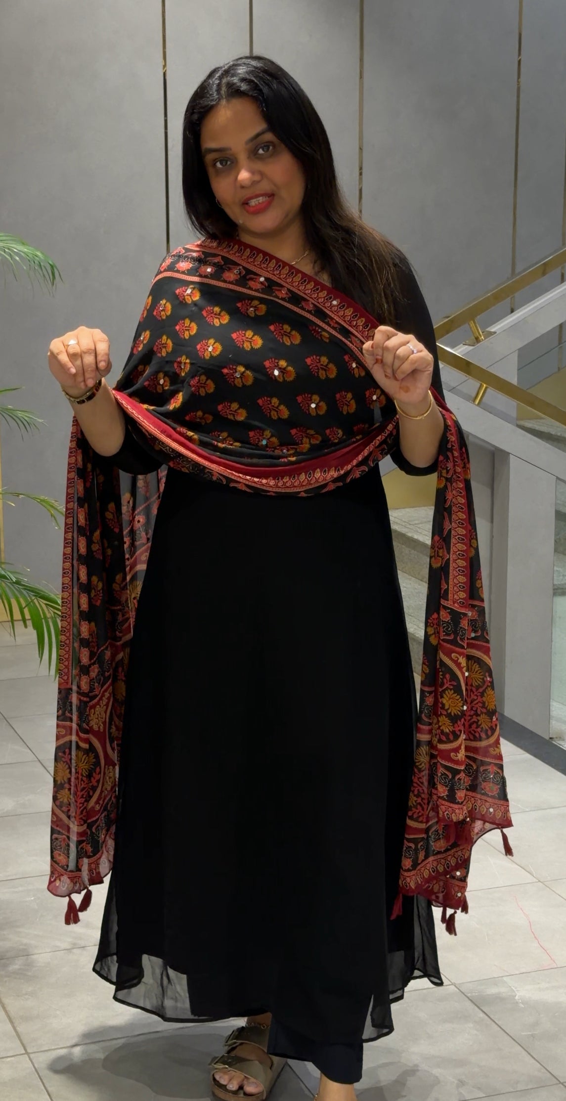 IHA'S IN-HOUSE GEORGETTE ALINE TOP AND DUPATTA - IHA 33972