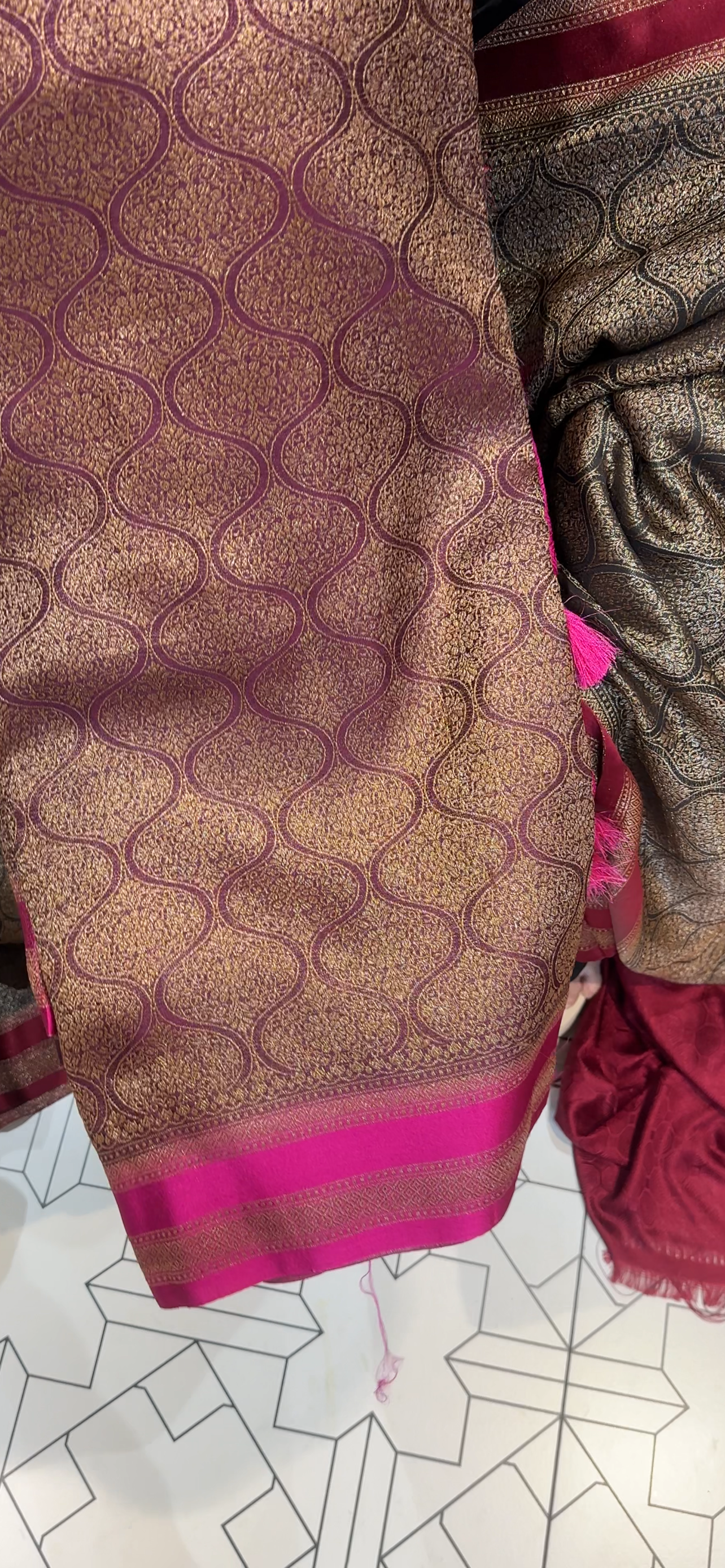 KATAN BANARASI SAREES - IHA 35062