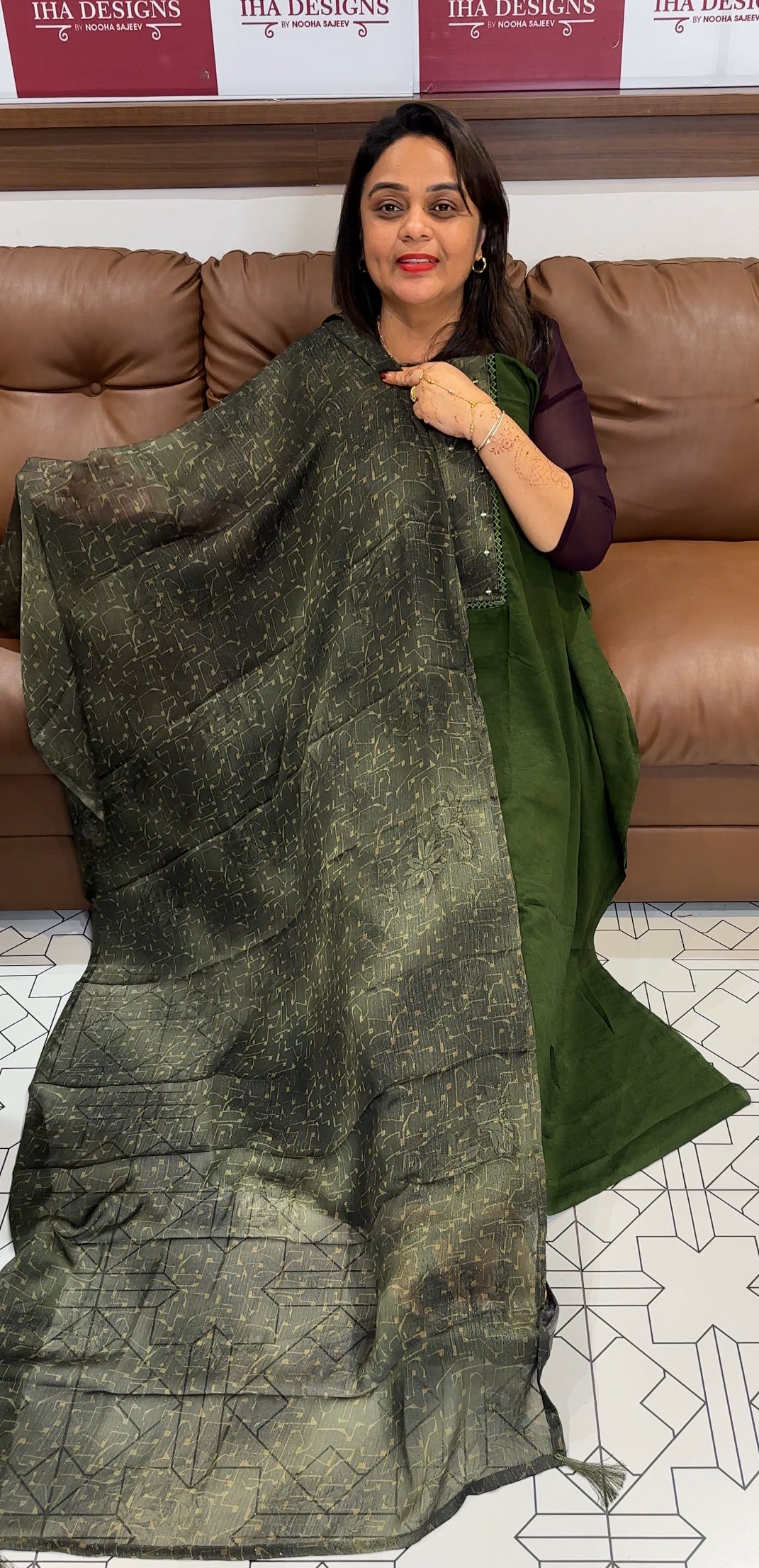 VELVET ORGANZA UNSTITCHED SALWAR SUITS - IHA 23932