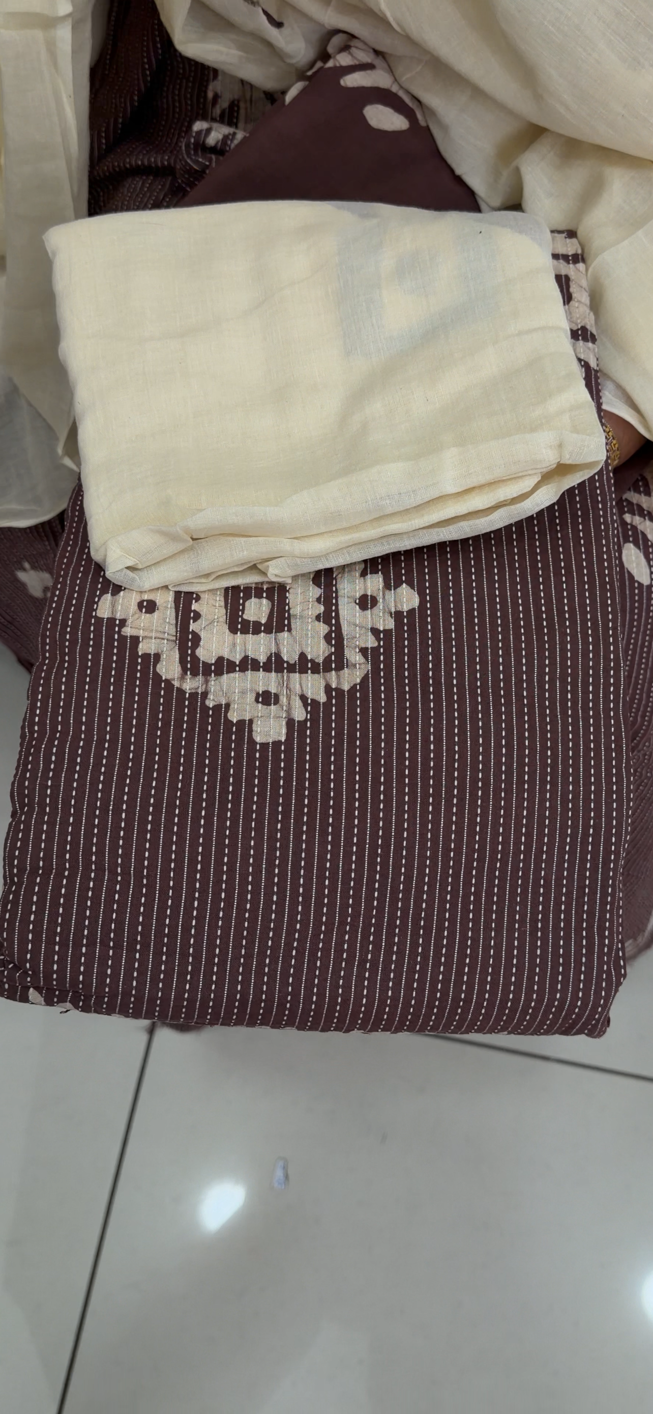 COTTON UNSTITCHED SALWR SUITS - IHA 34044