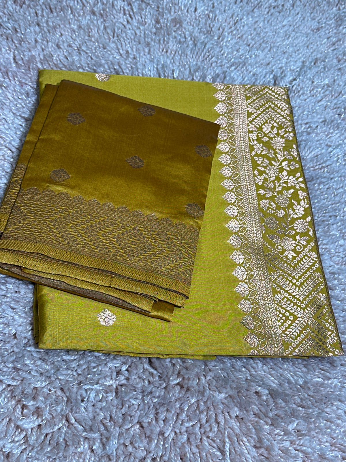OFFER SALES UNSTITCHED SALWAR SUITS -  IHA 35392