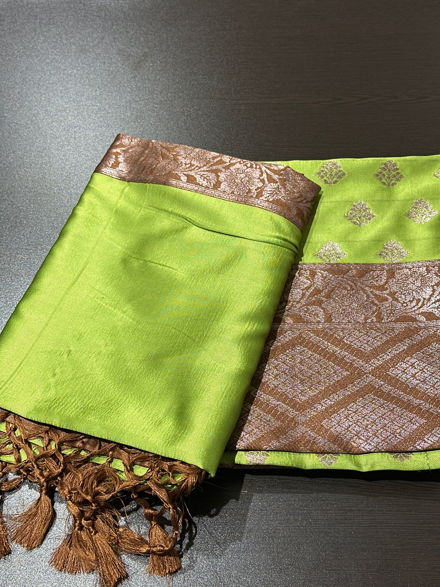 OFFER SALES UNSTITCHED SALWAR SUITS -  IHA 34220