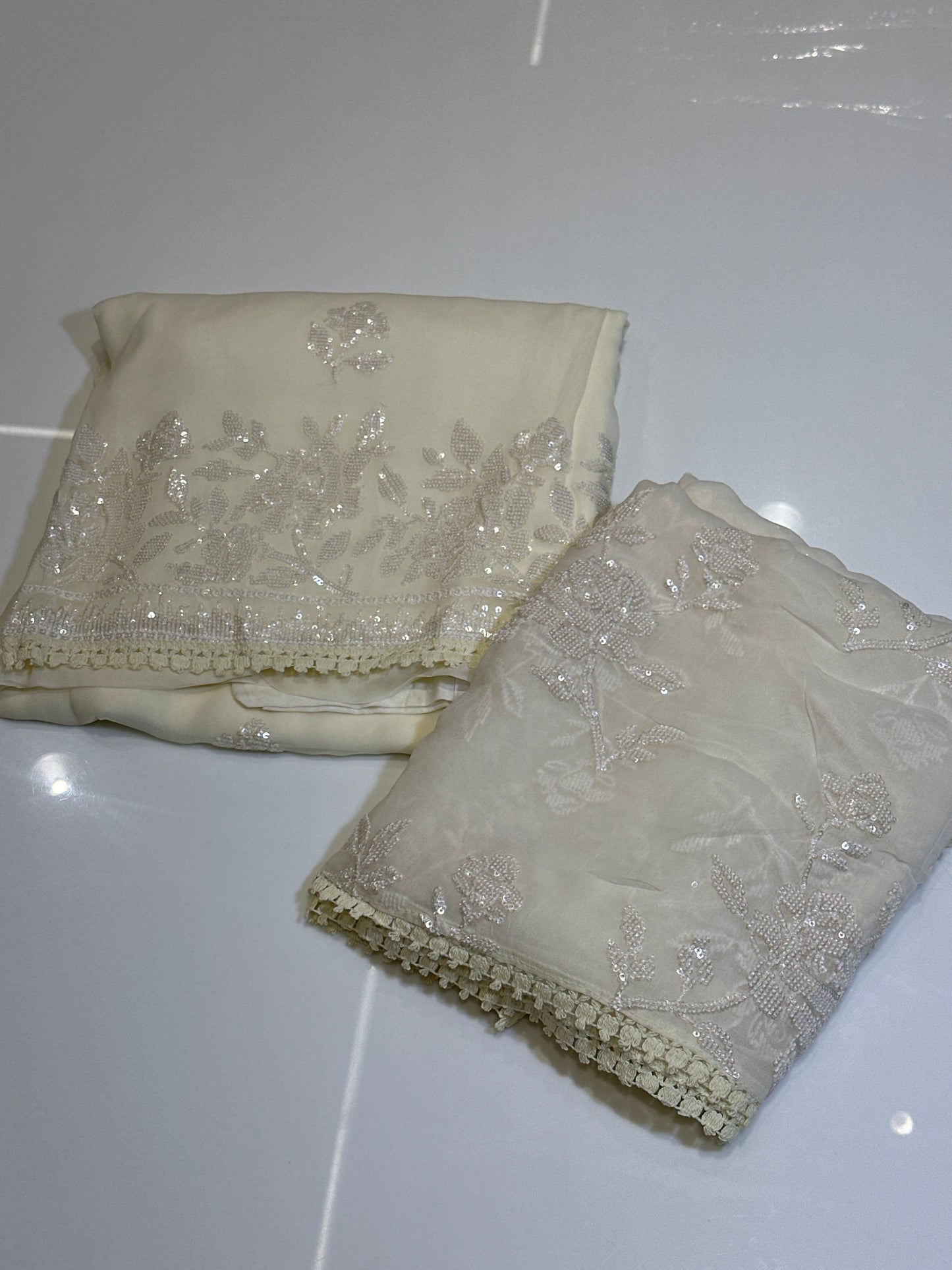 OFFER SALES UNSTITCHED SALWAR SUITS -  IHA 33441
