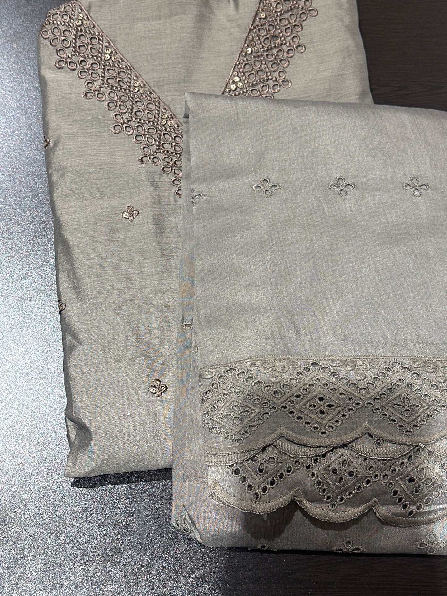 OFFER SALES UNSTITCHED SALWAR SUITS -  IHA 34098