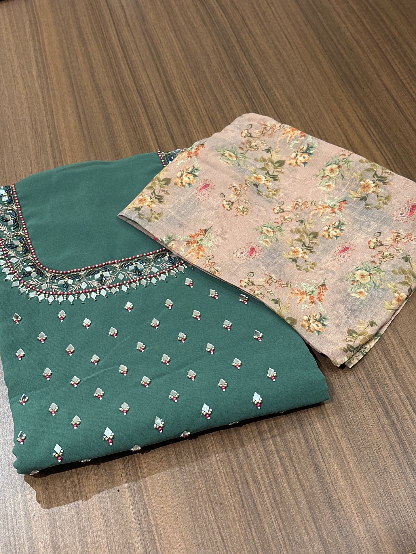 OFFER SALES UNSTITCHED SALWAR SUITS -  IHA 33824