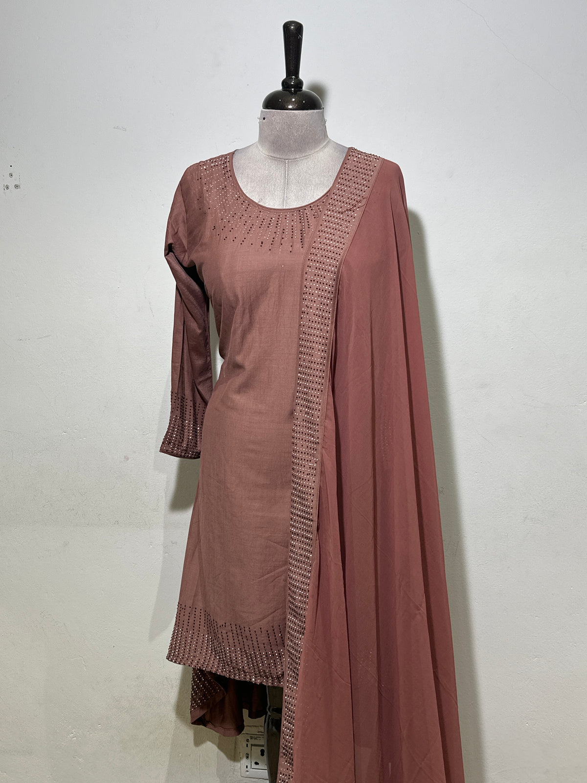 OFFER SALES TOP AND  BOTTOM  -  IHA 35694