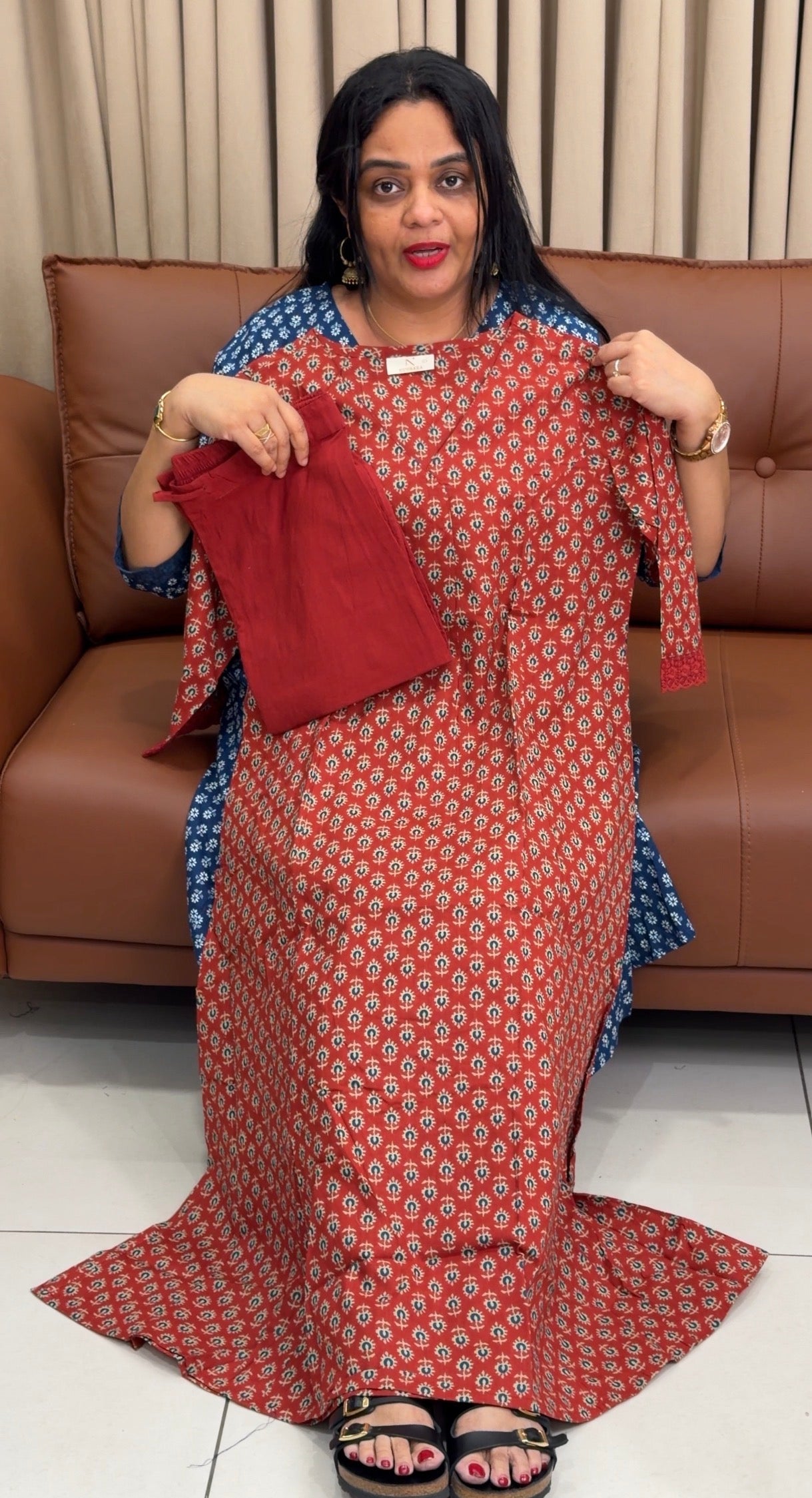 PRINTED COTTON TOP AND BOTTOM - IHA 34499