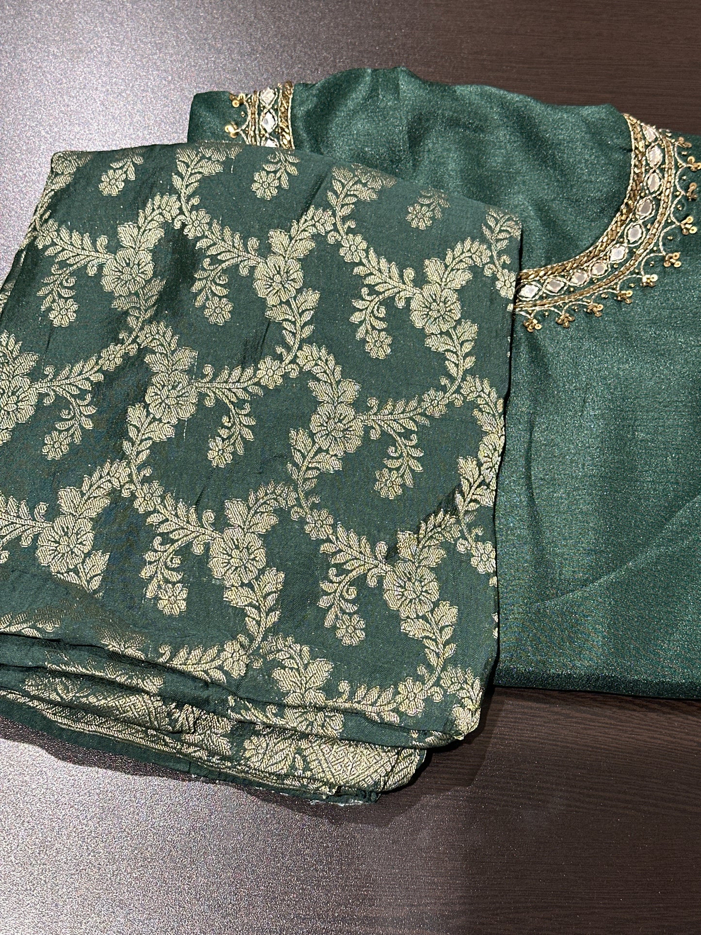 OFFER SALES UNSTITCHED SALWAR SUITS -  IHA 34125