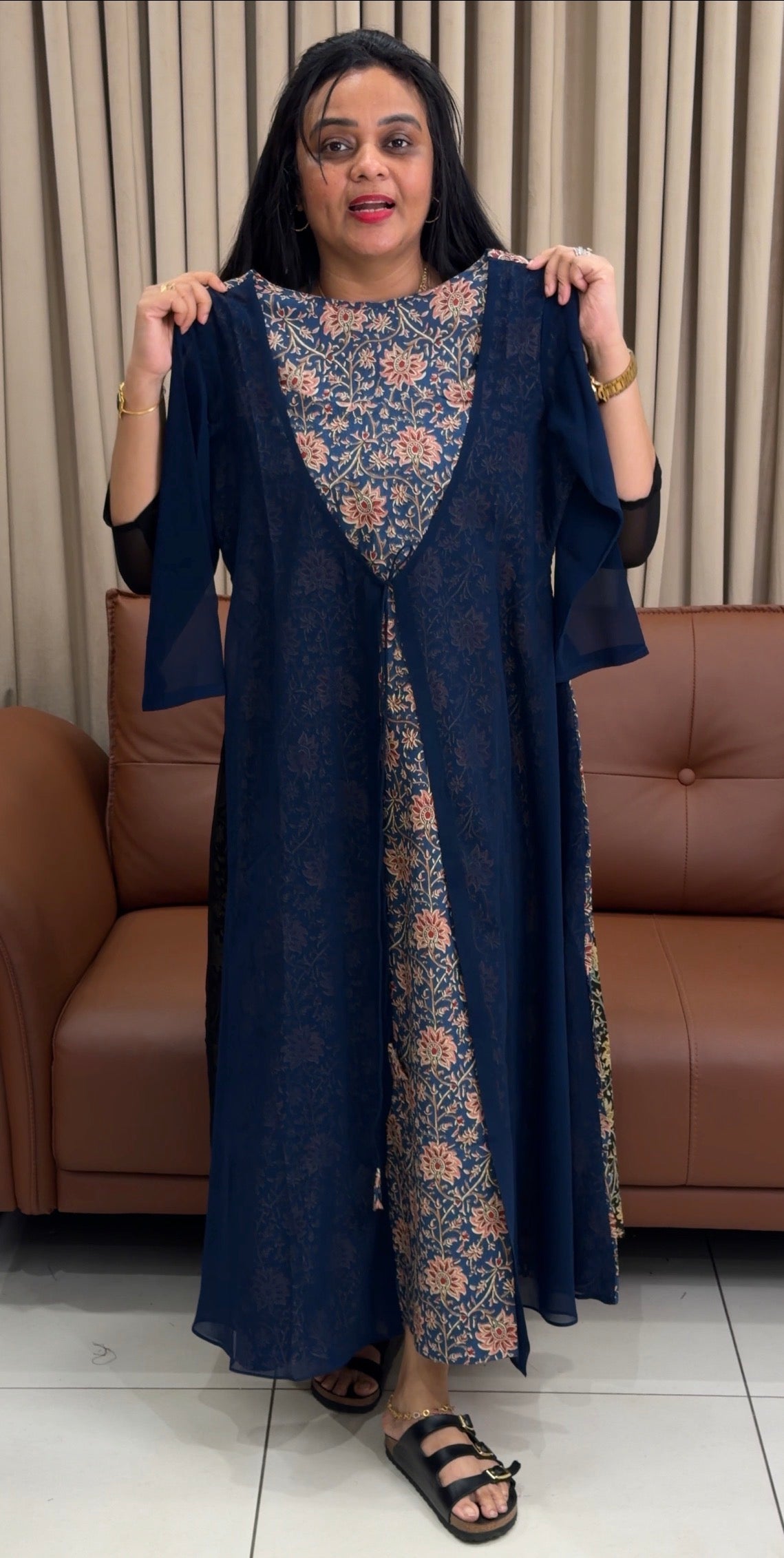 IHA'S IN-HOUSE PRINTED TOPS - IHA 34804