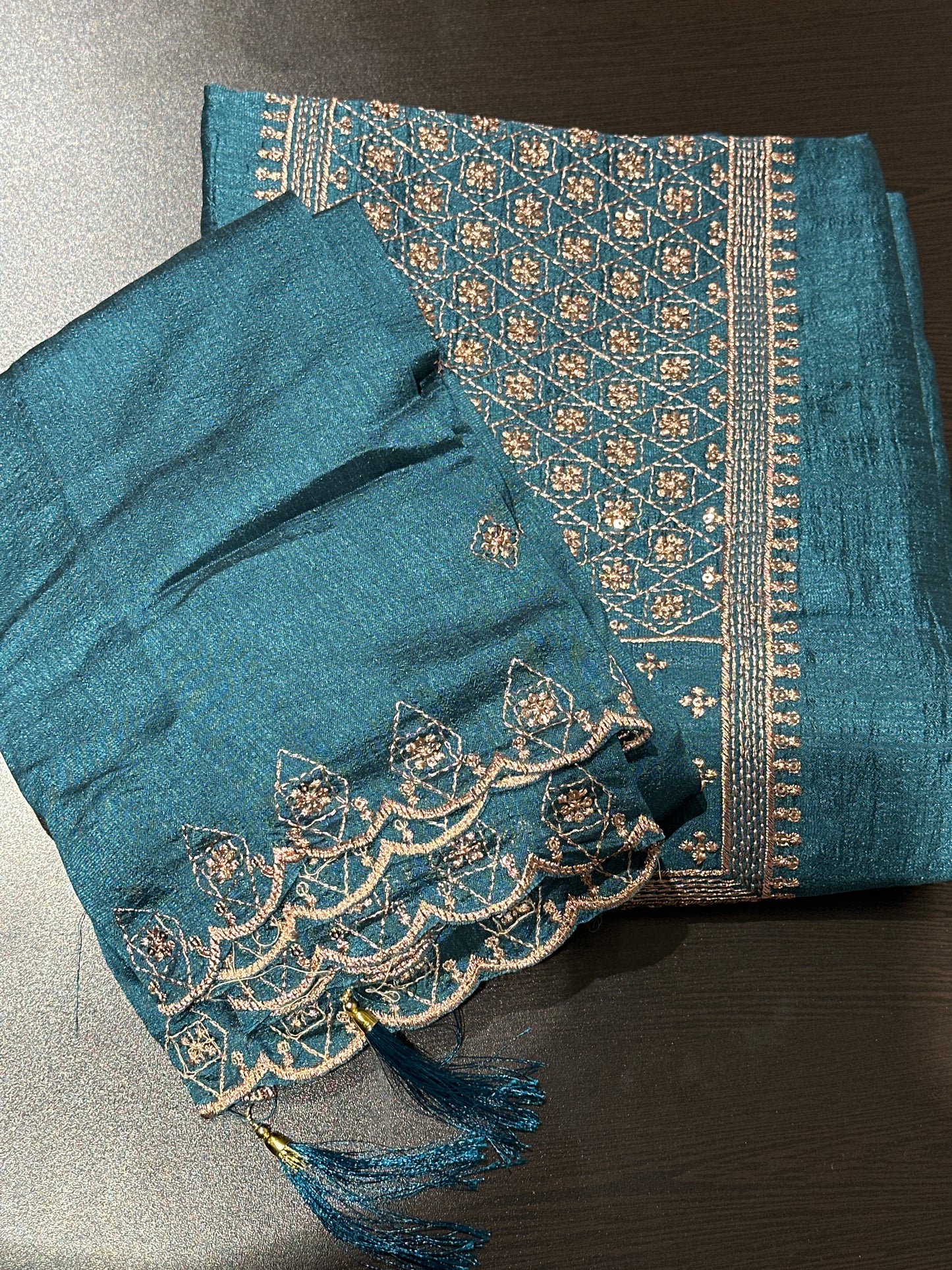 OFFER SALES UNSTITCHED SALWAR SUITS -  IHA 34125