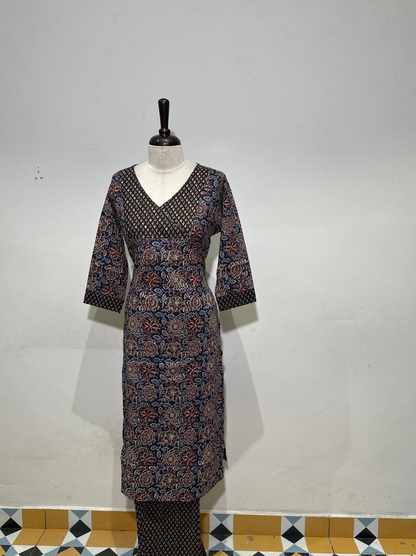 OFFER SALES TOP AND  BOTTOM  -  IHA 34294