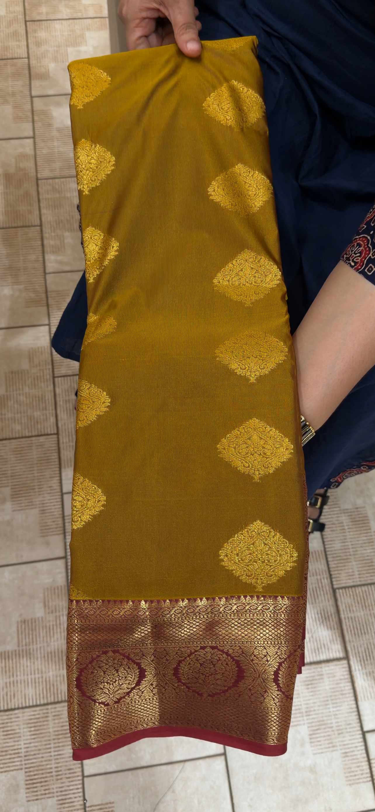 SOFT SILK SAREES - IHA 34377