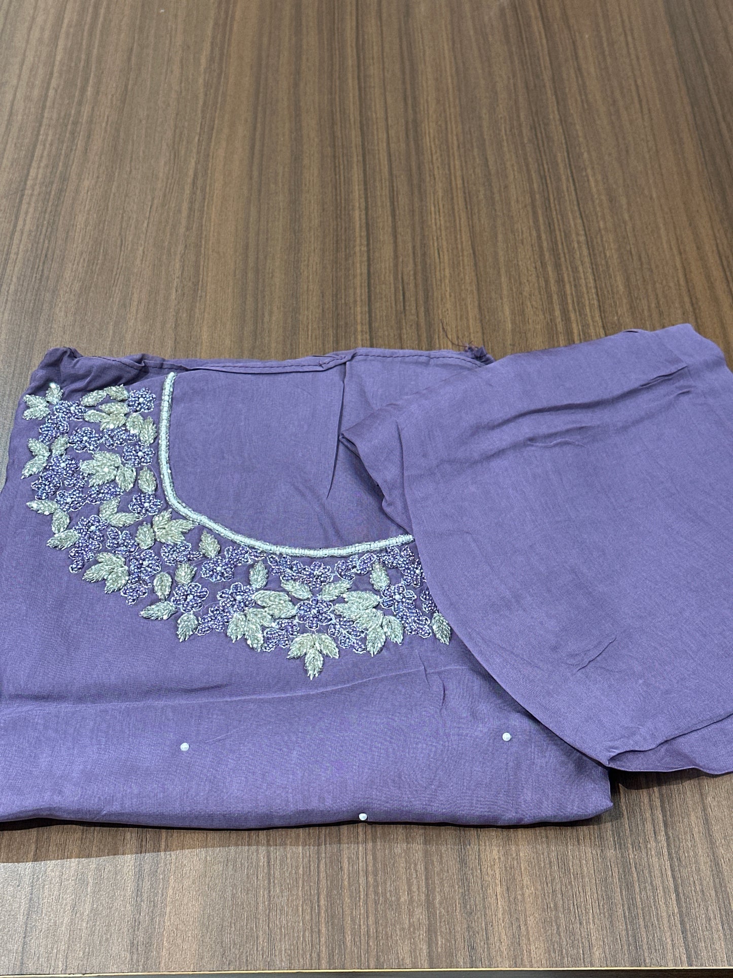 OFFER SALES UNSTITCHED SALWAR SUITS -  IHA 33832