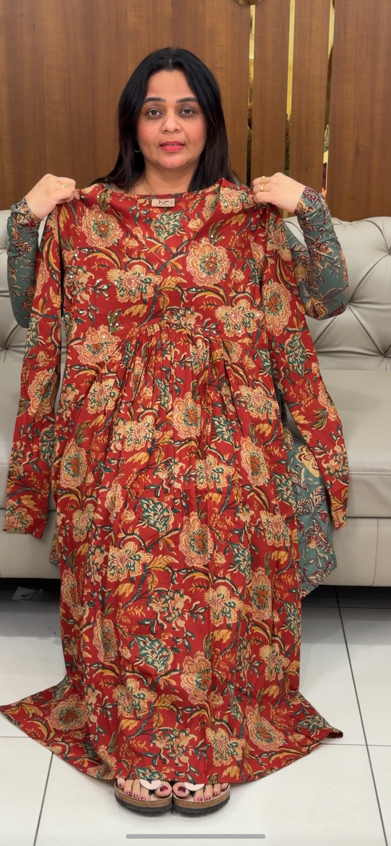 PRINTED ALIYA CUT TOPS - IHA 29268