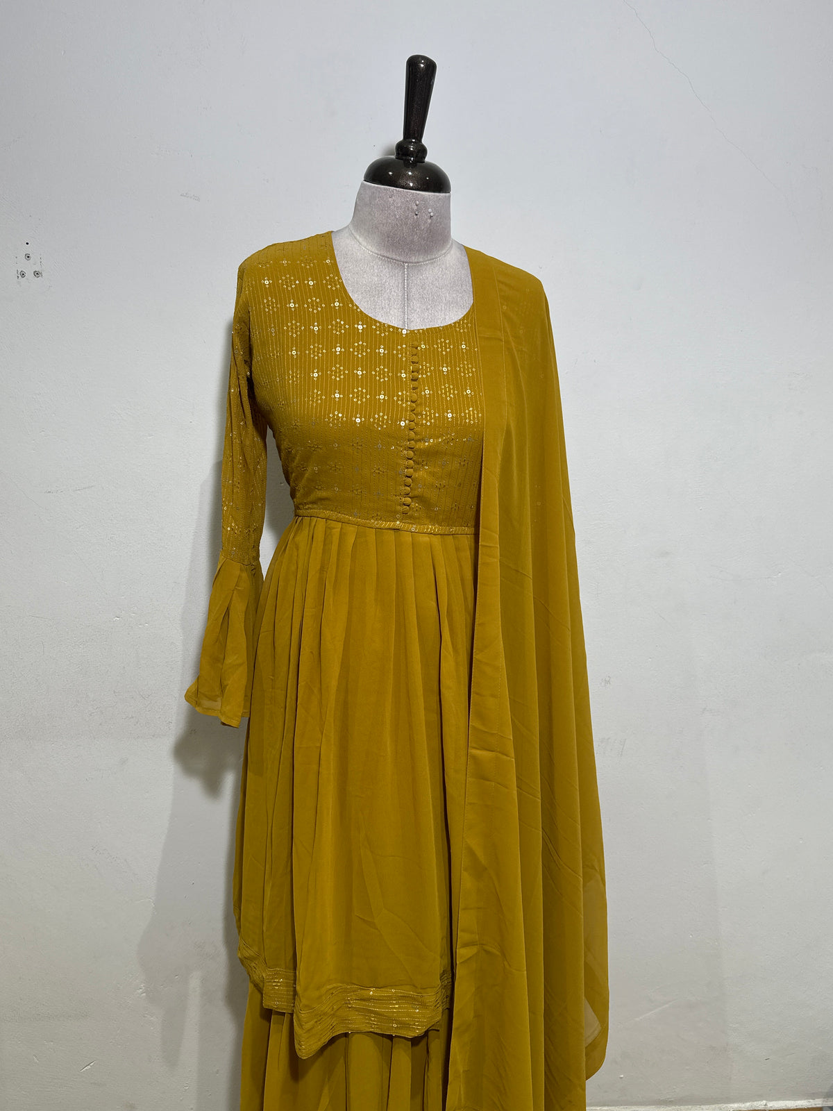 OFFER SALES TOP AND  BOTTOM  -  IHA 35694