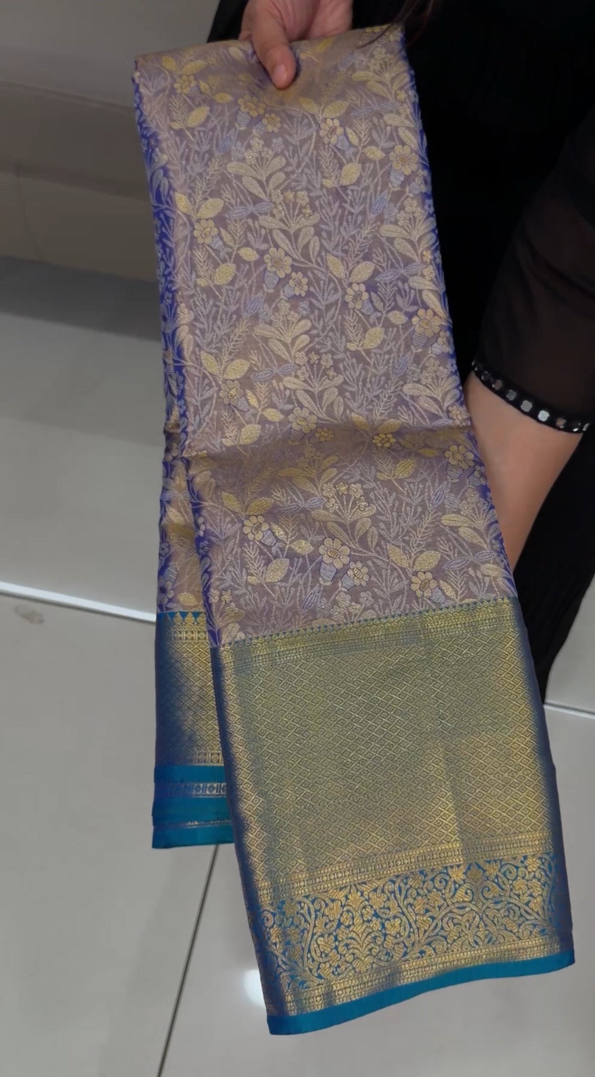 TISSUE KANCHIPURAM SILK SAREES - IHA 29253