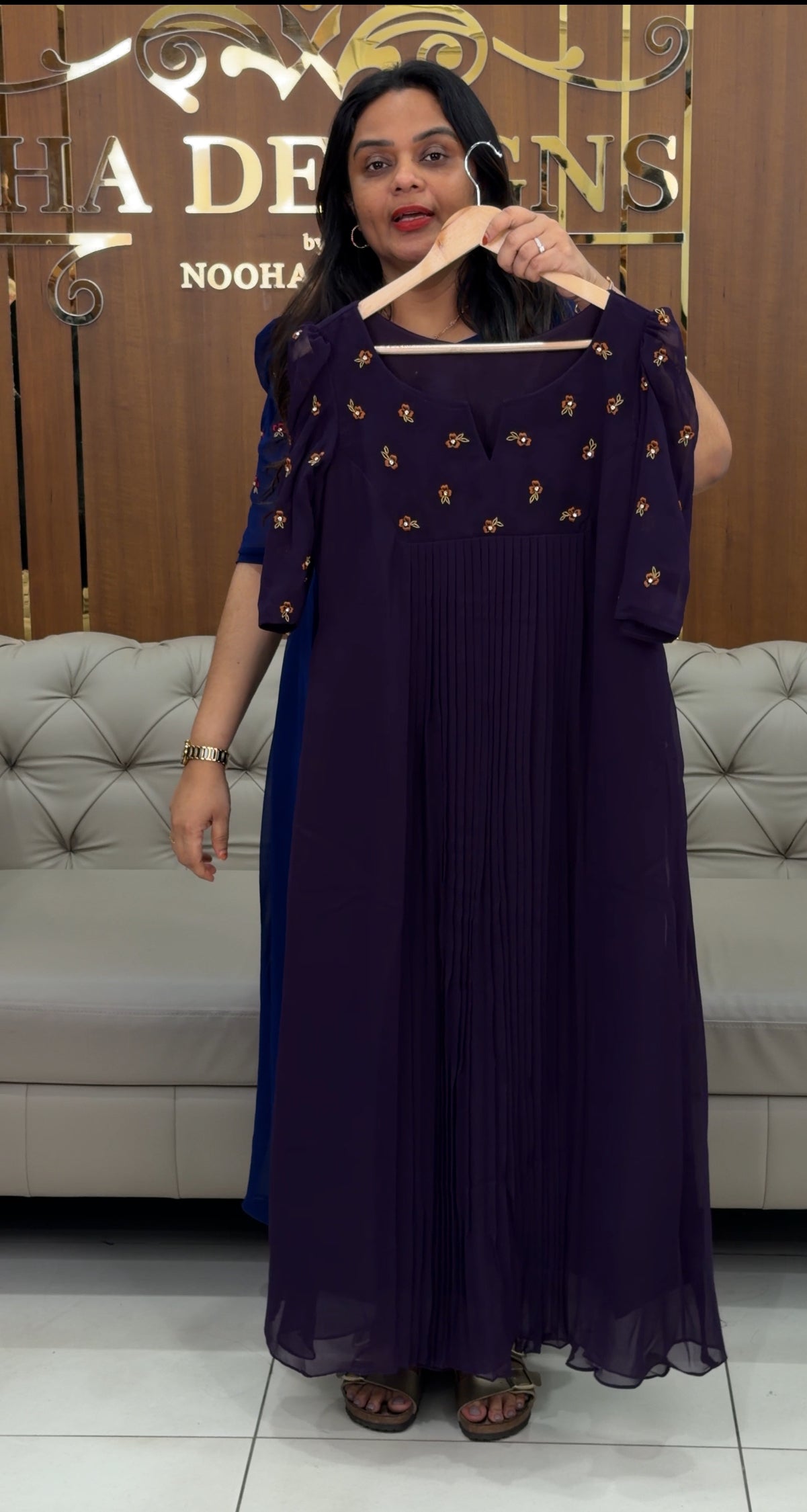 IHA'S IN-HOUSE ALINE TOPS - IHA 30855