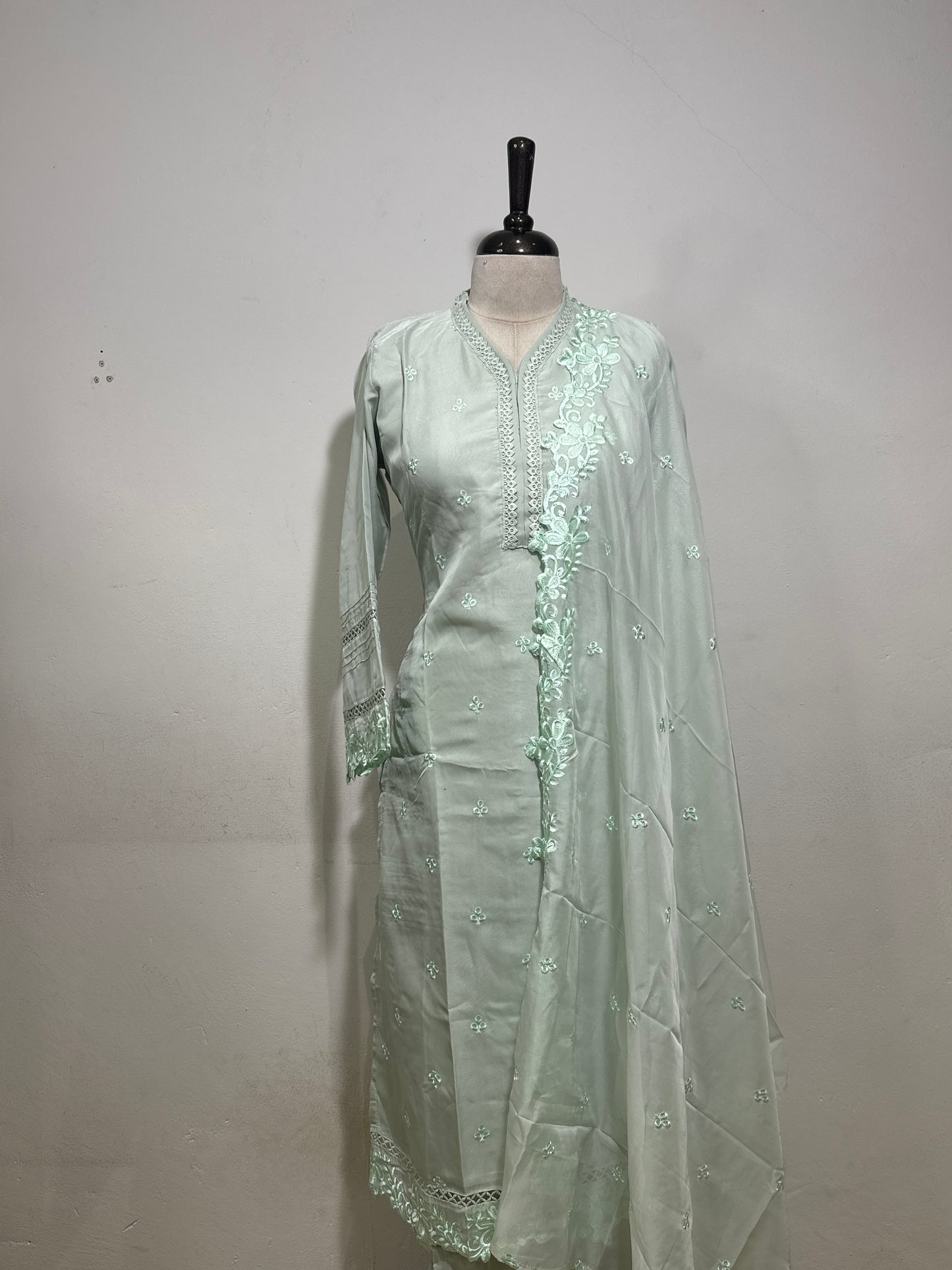 OFFER SALES TOP AND  BOTTOM  -  IHA 34385